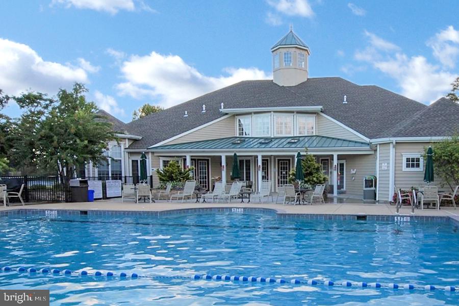 CREEKSIDE VILLAGE - Residential