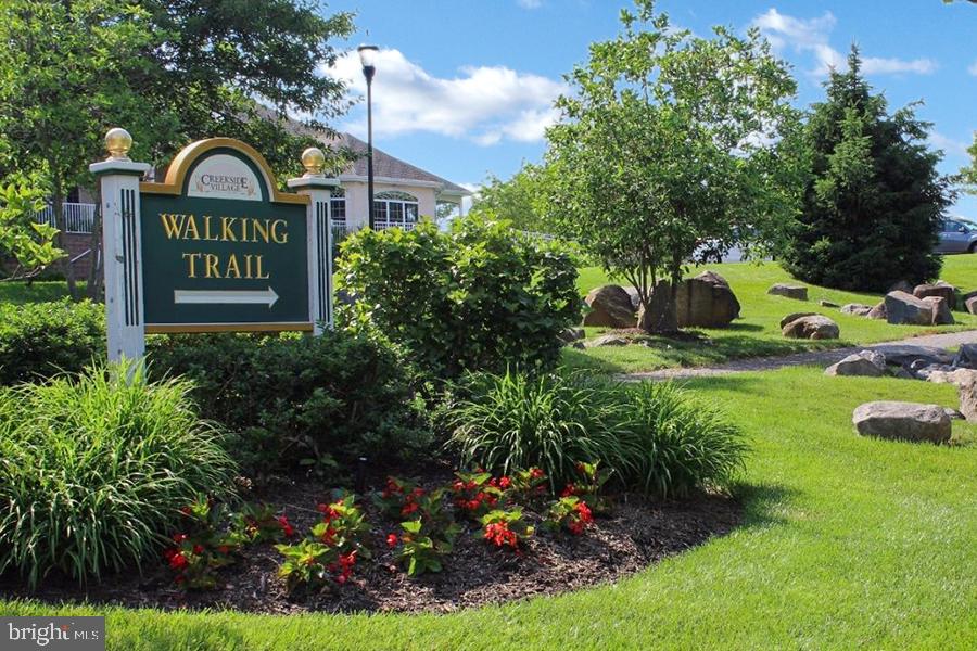 CREEKSIDE VILLAGE - Residential