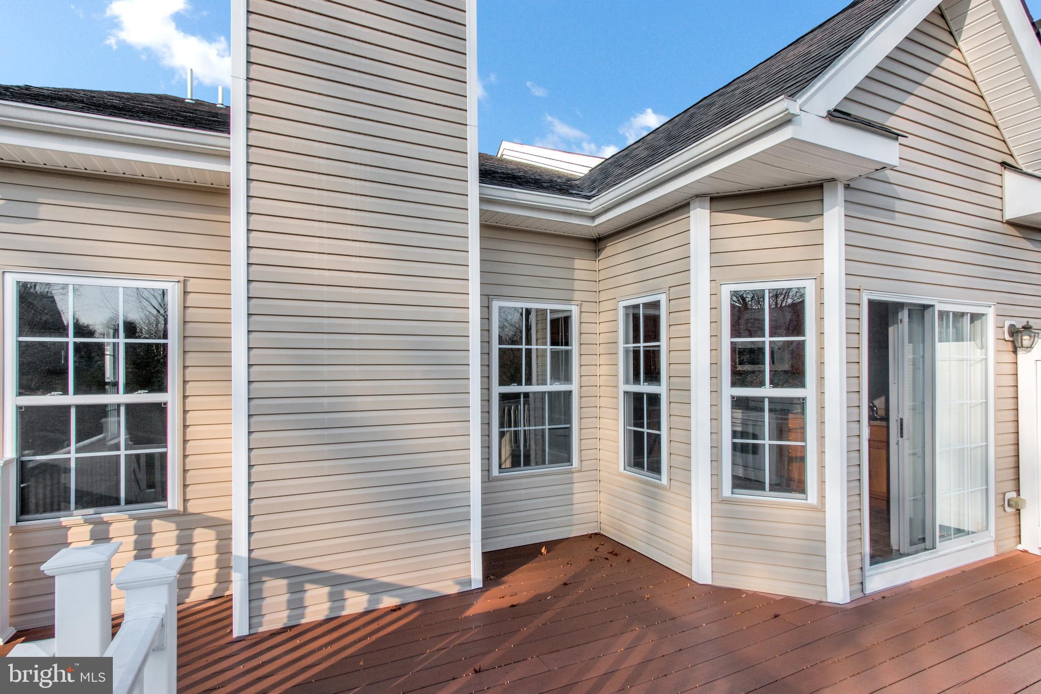 CREEKSIDE VILLAGE - Residential