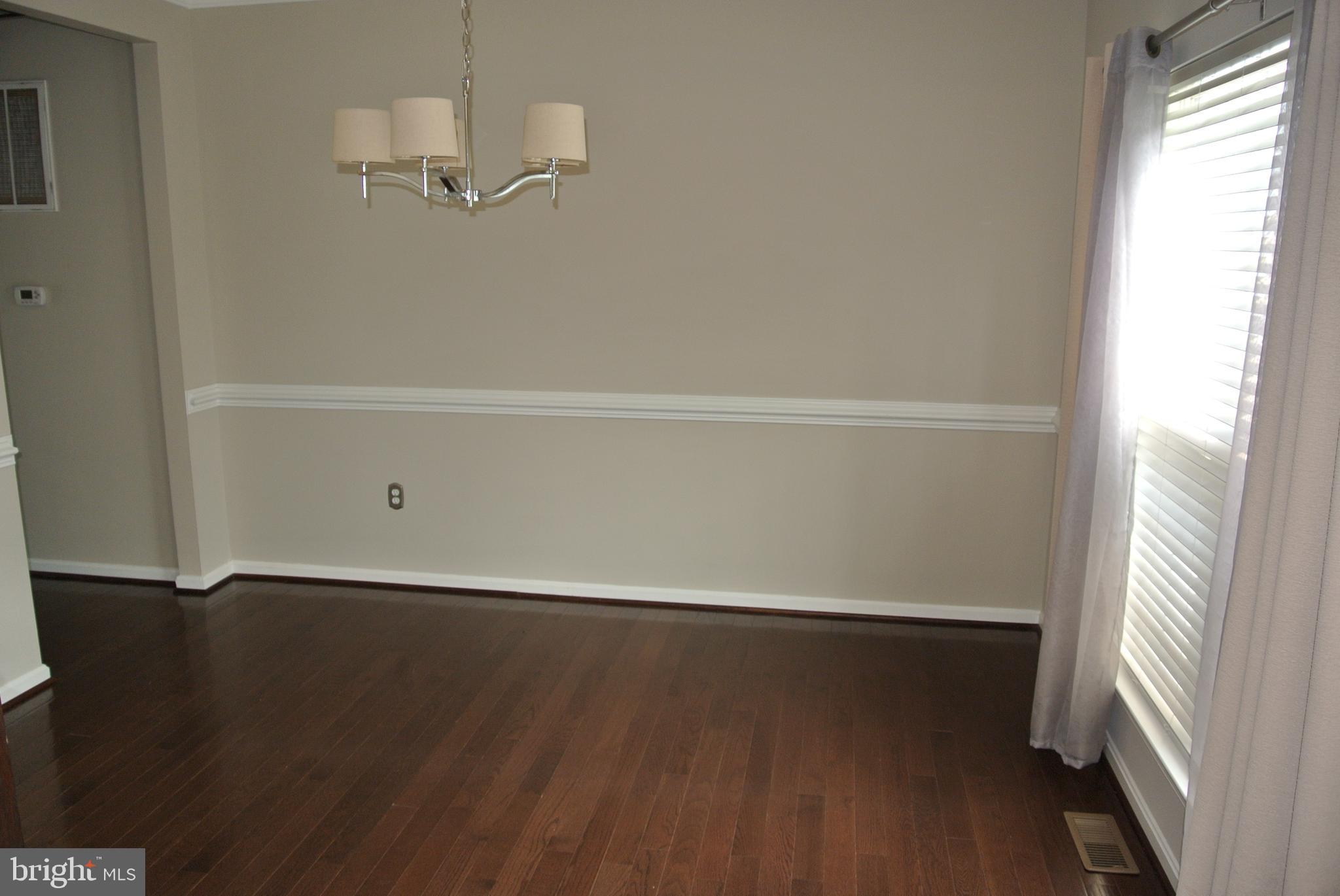 SHEFFIELD - Residential Lease