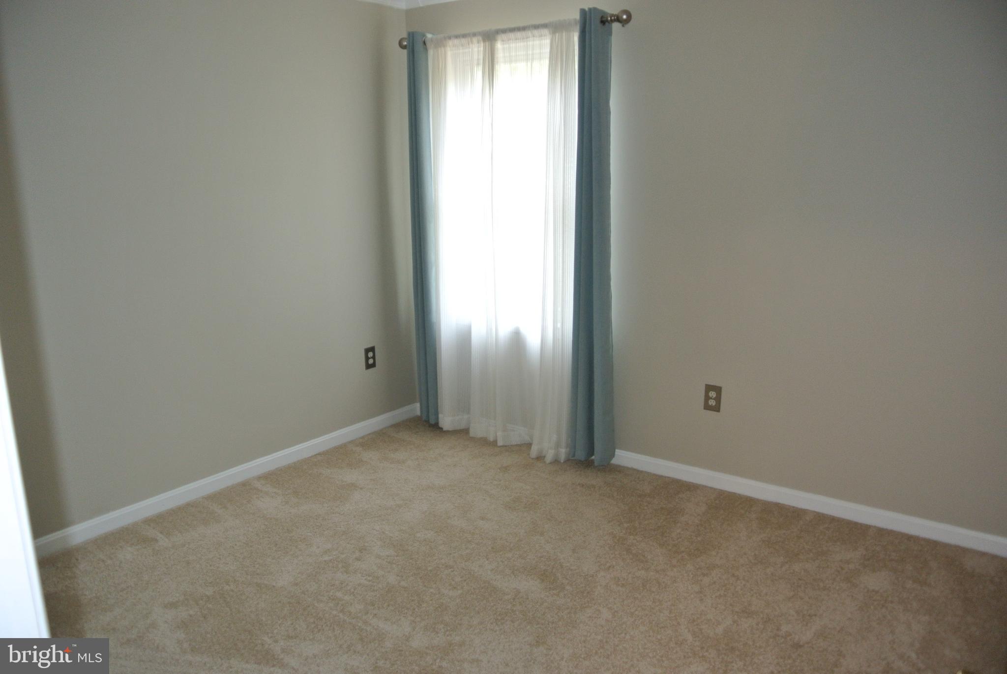 SHEFFIELD - Residential Lease