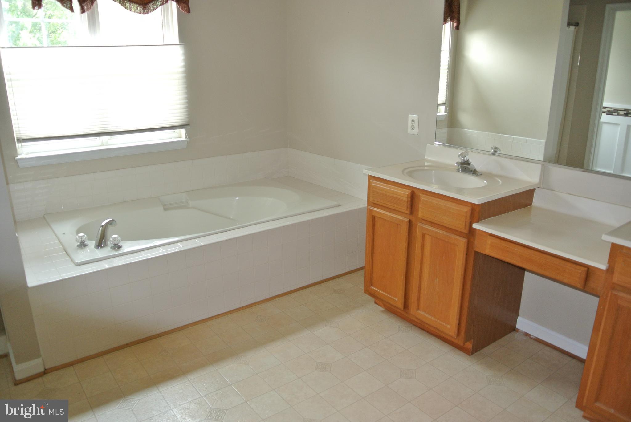 SHEFFIELD - Residential Lease