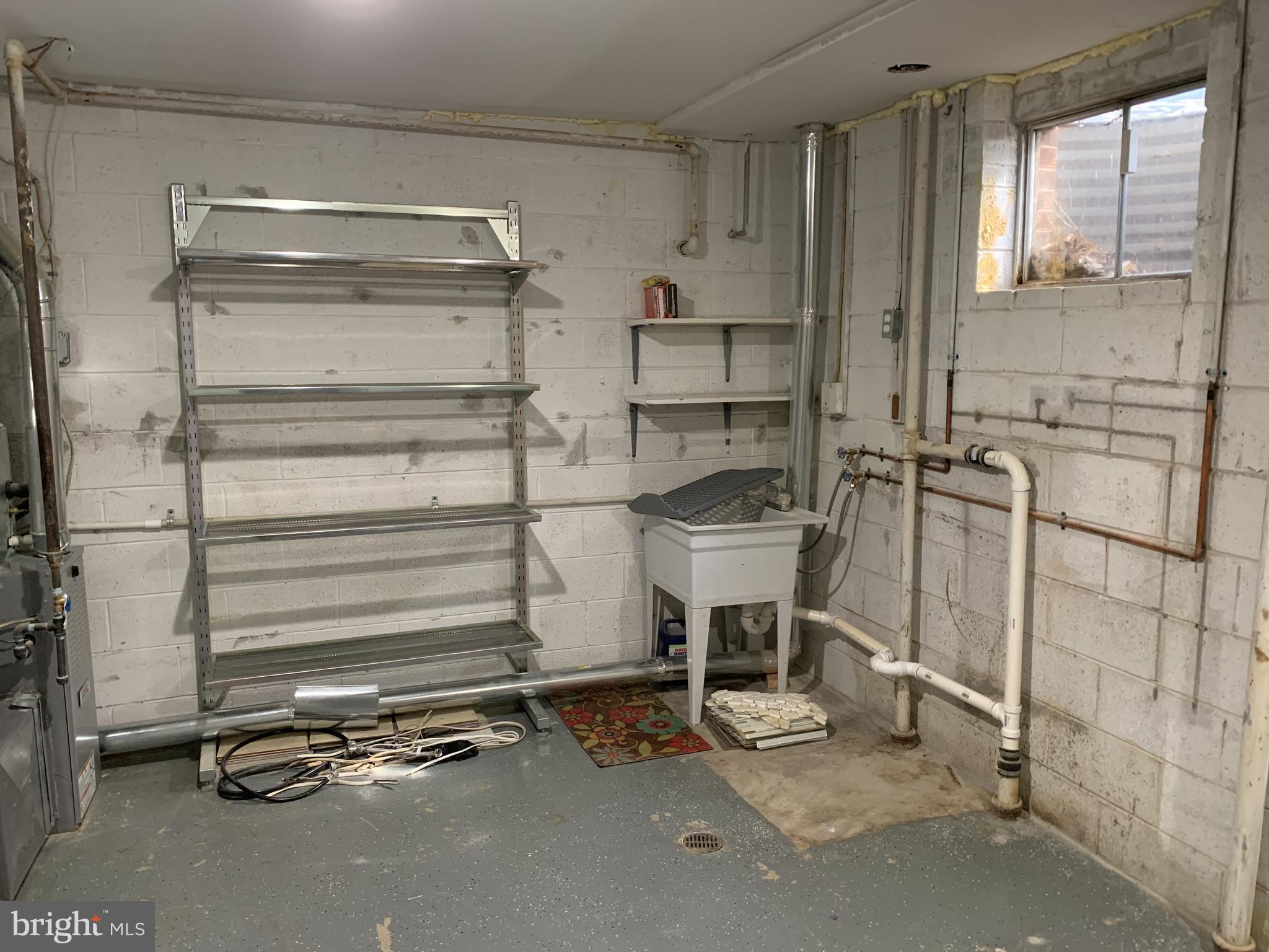 CARDINAL SQUARE - Residential