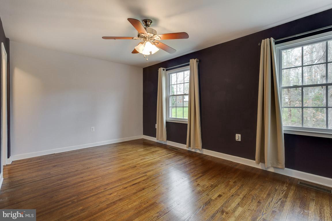 CARDINAL SQUARE - Residential