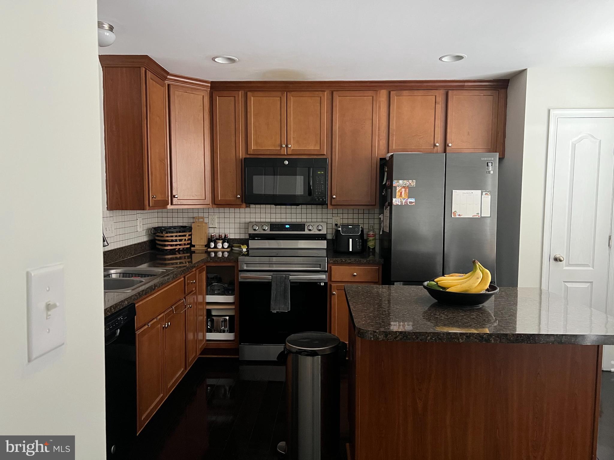 1132 STALLION STREET