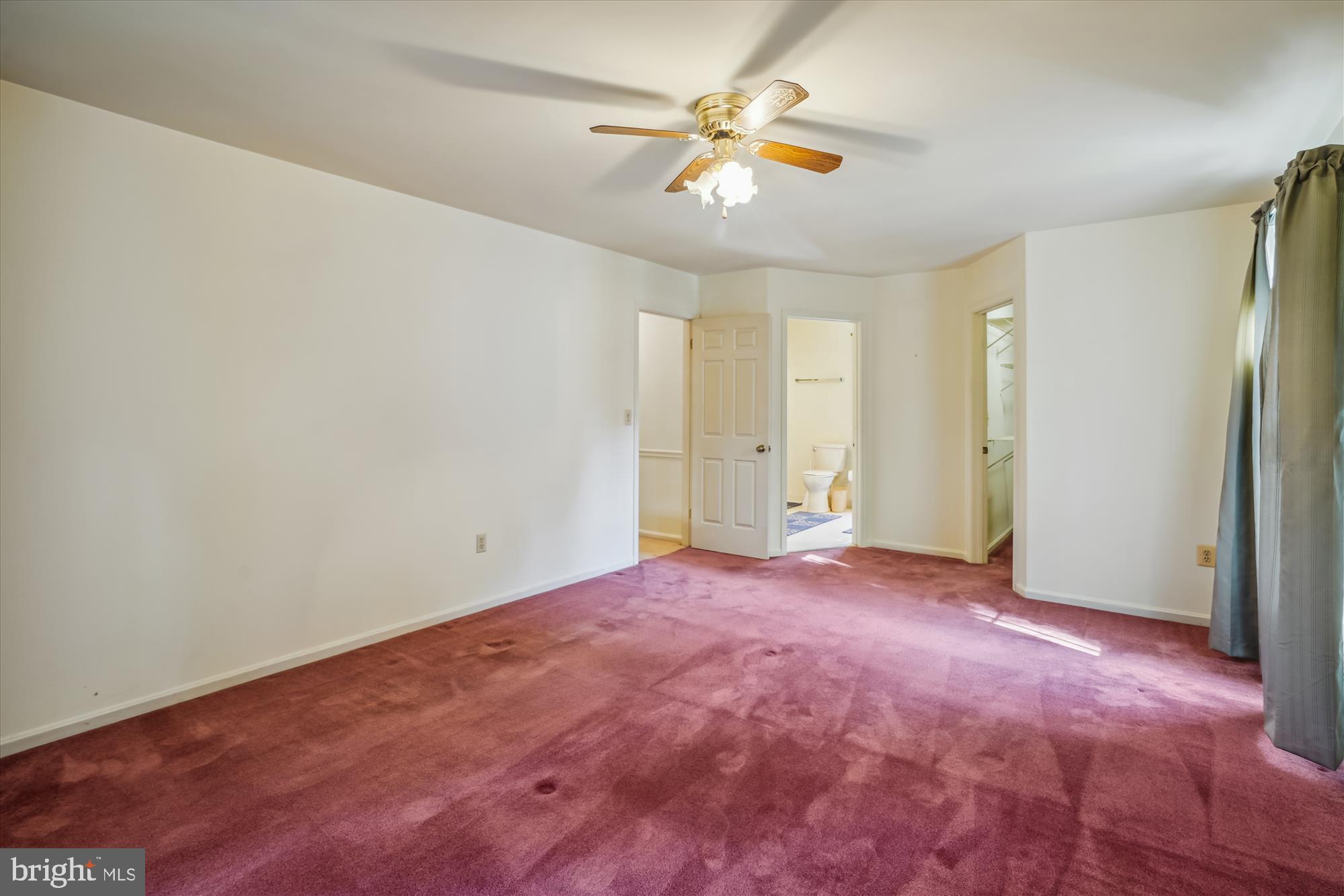 TALL OAKS CROSSING - Residential