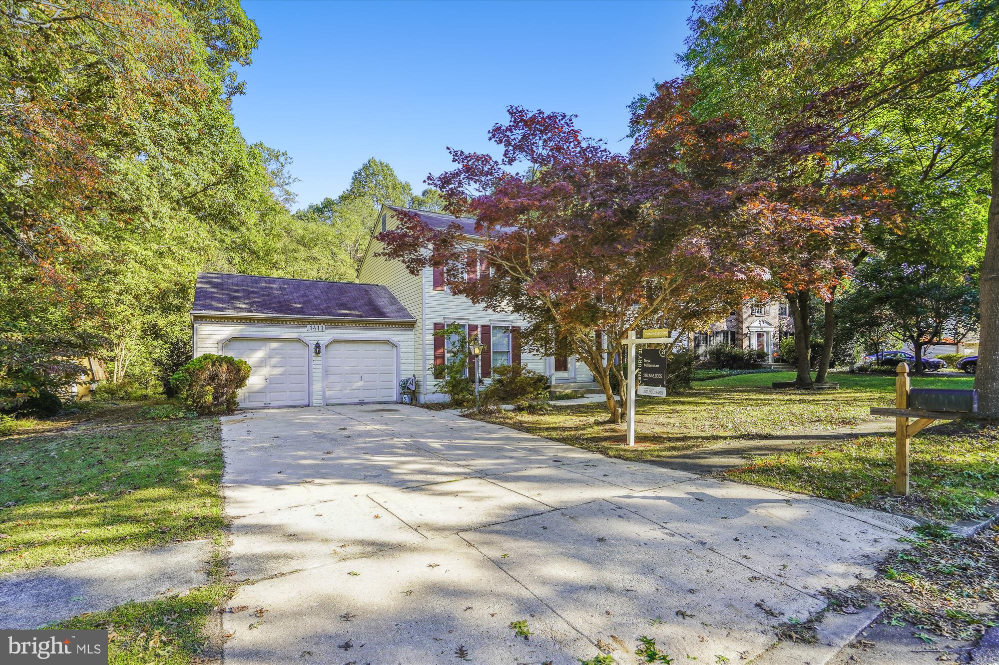 TALL OAKS CROSSING - Residential