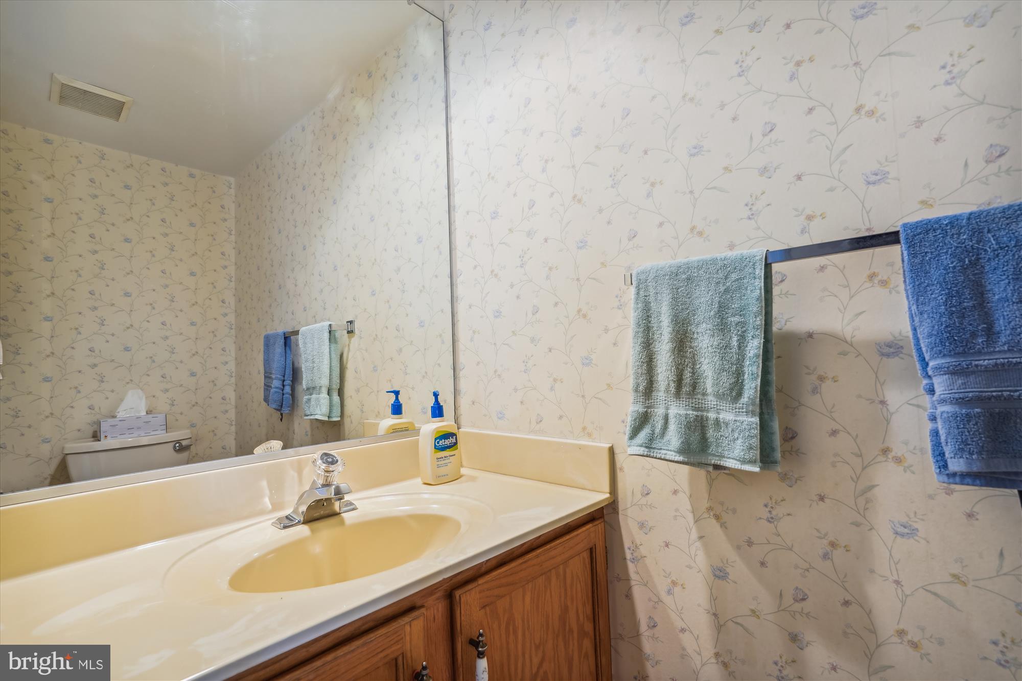 TALL OAKS CROSSING - Residential