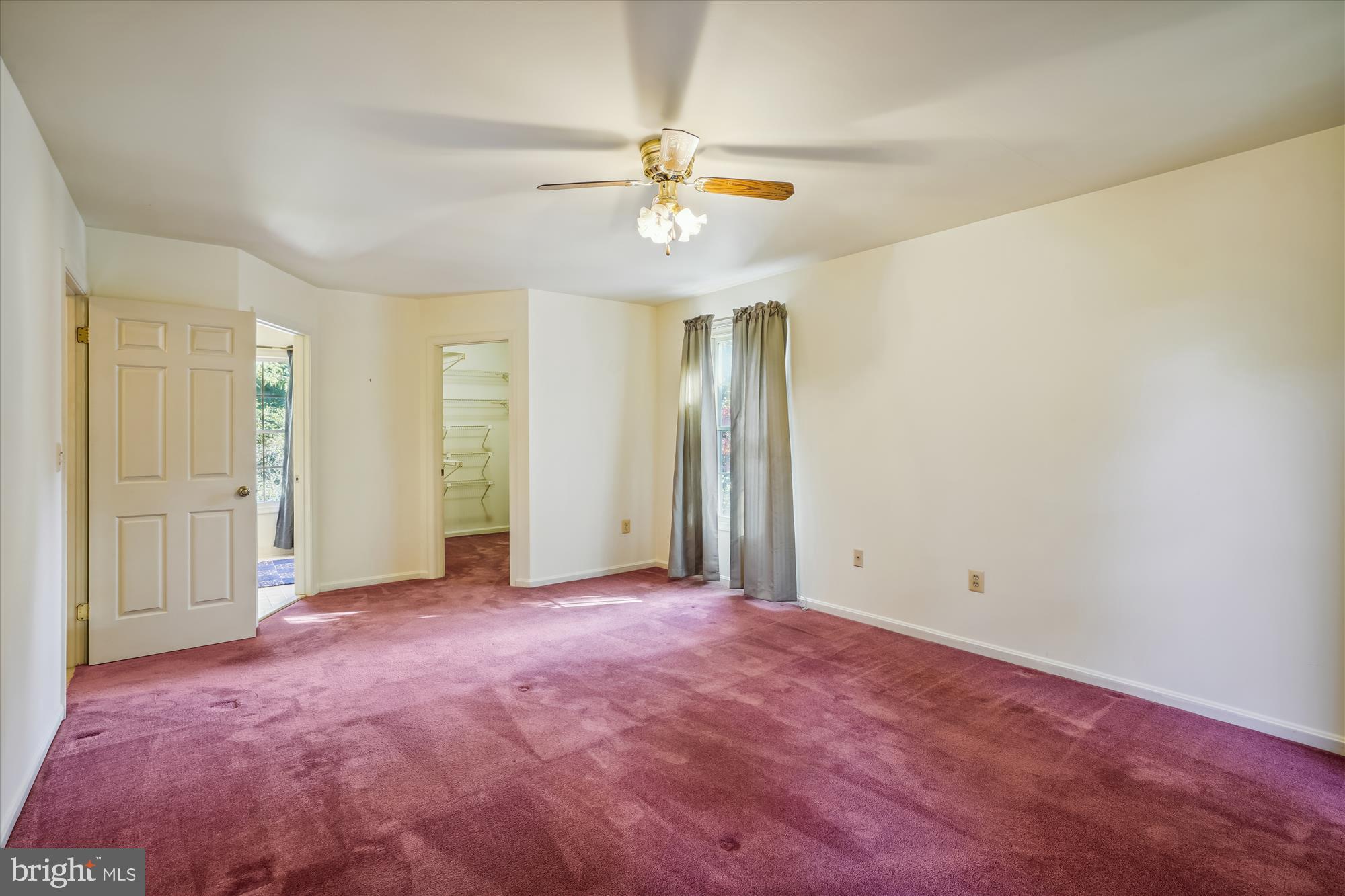 TALL OAKS CROSSING - Residential