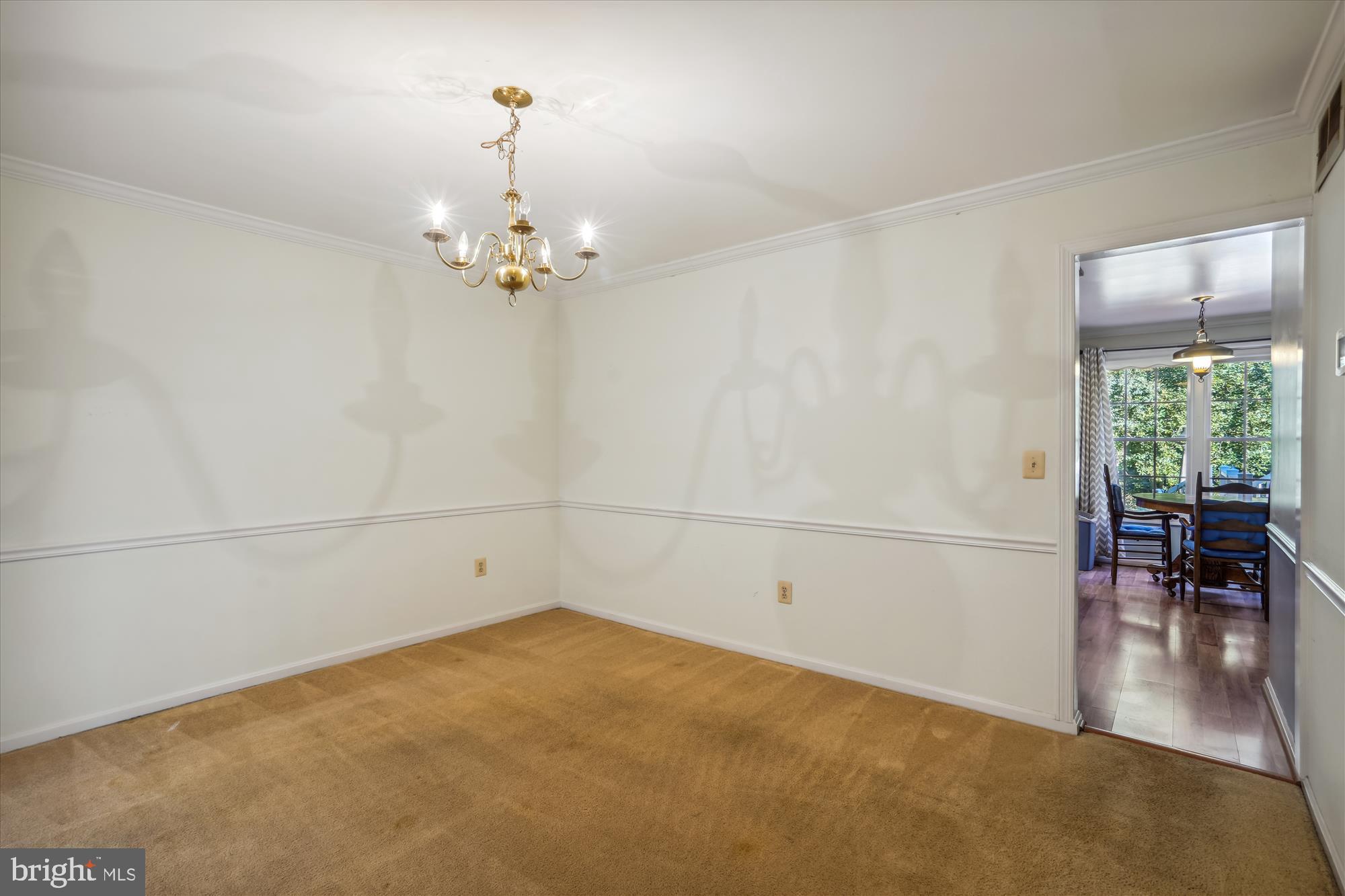 TALL OAKS CROSSING - Residential