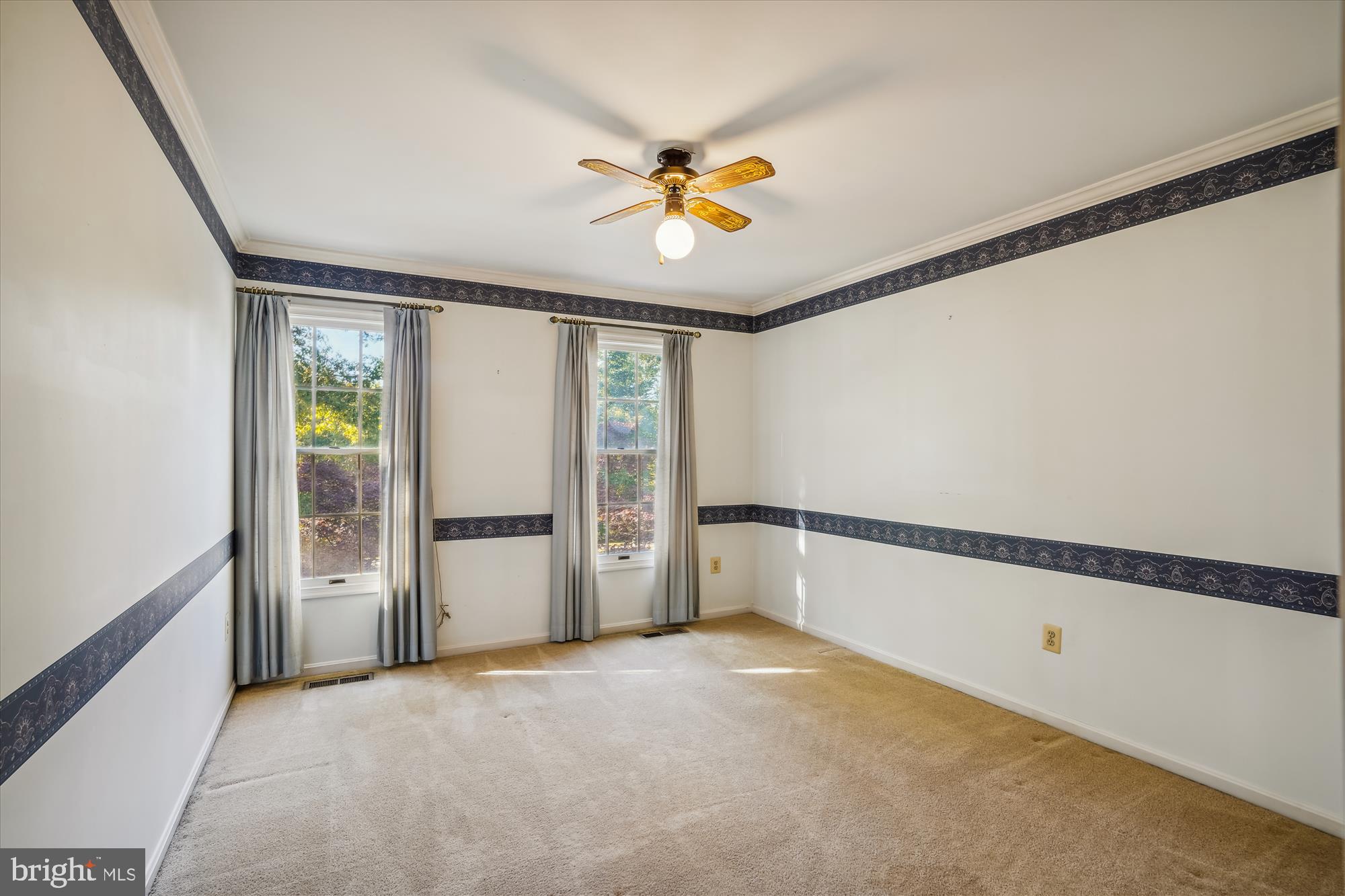 TALL OAKS CROSSING - Residential