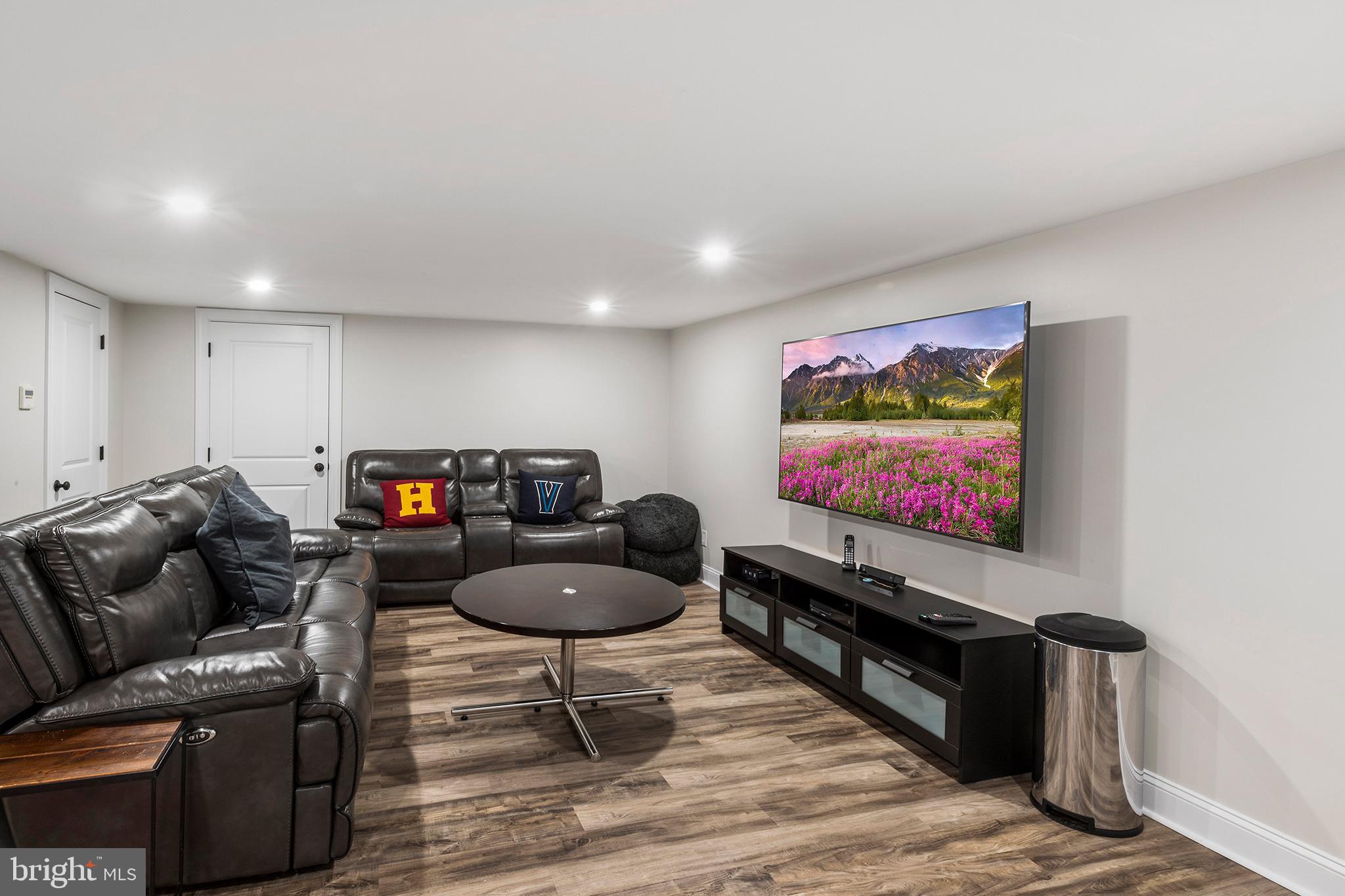 BRYN MAWR - Residential