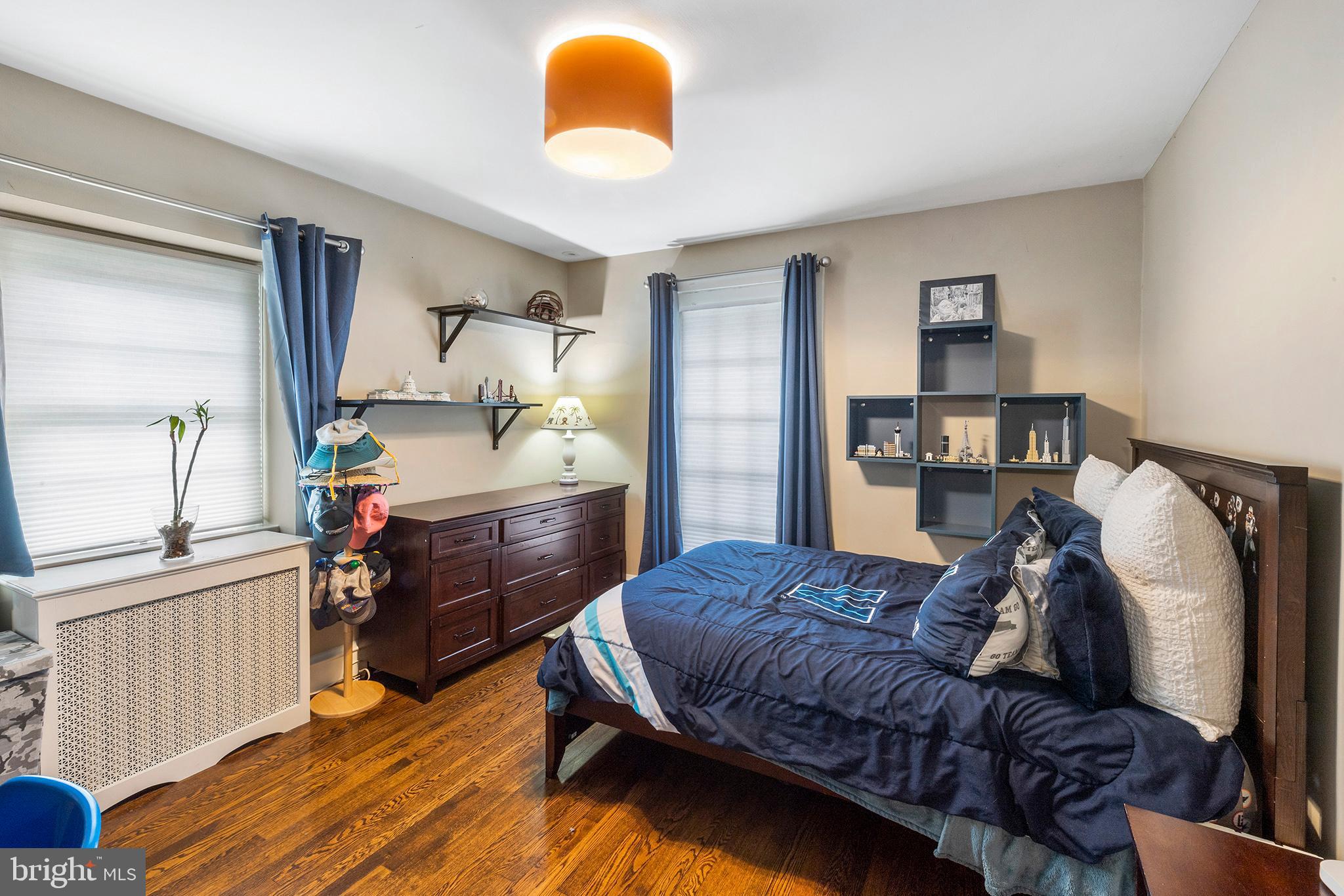 BRYN MAWR - Residential