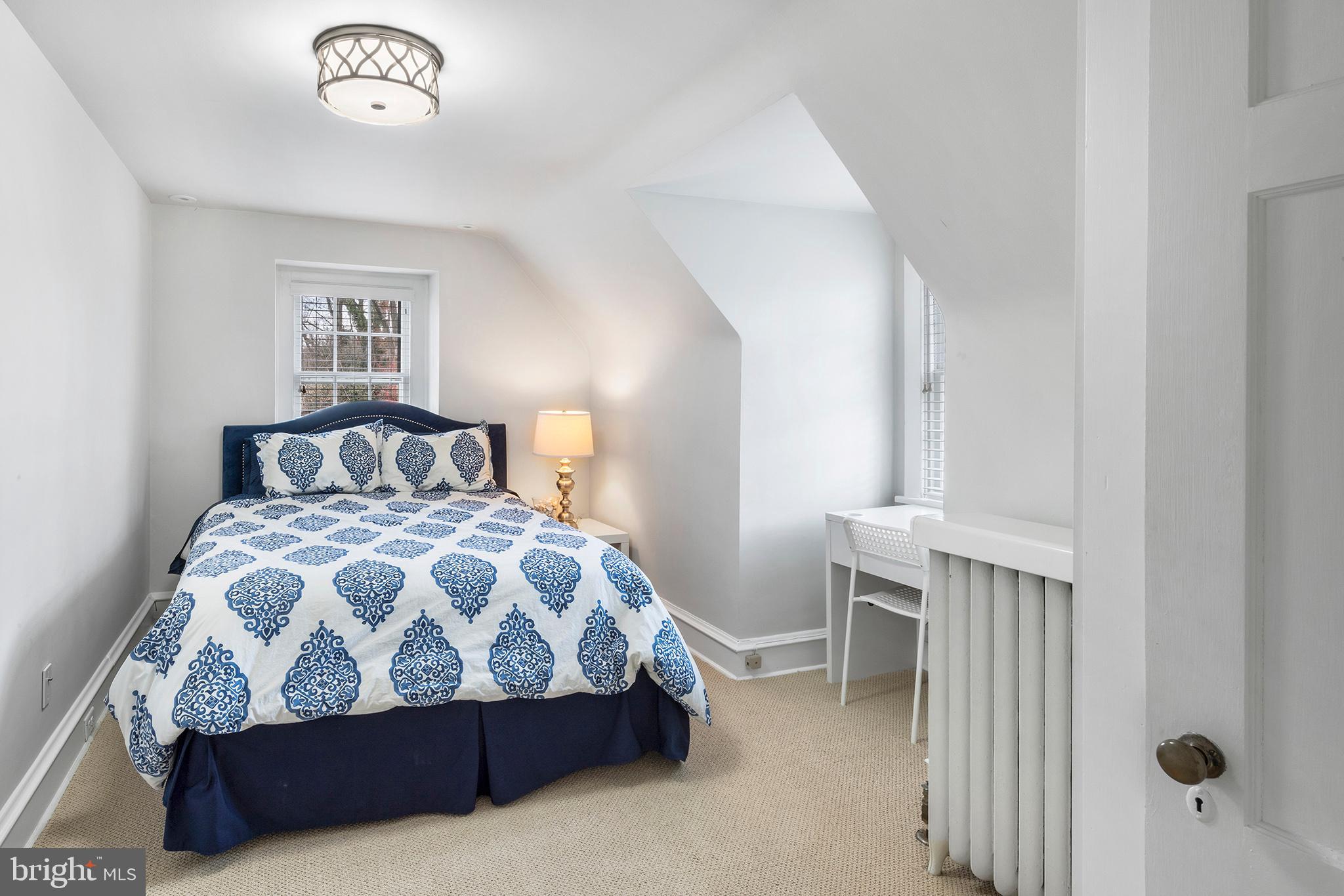 BRYN MAWR - Residential