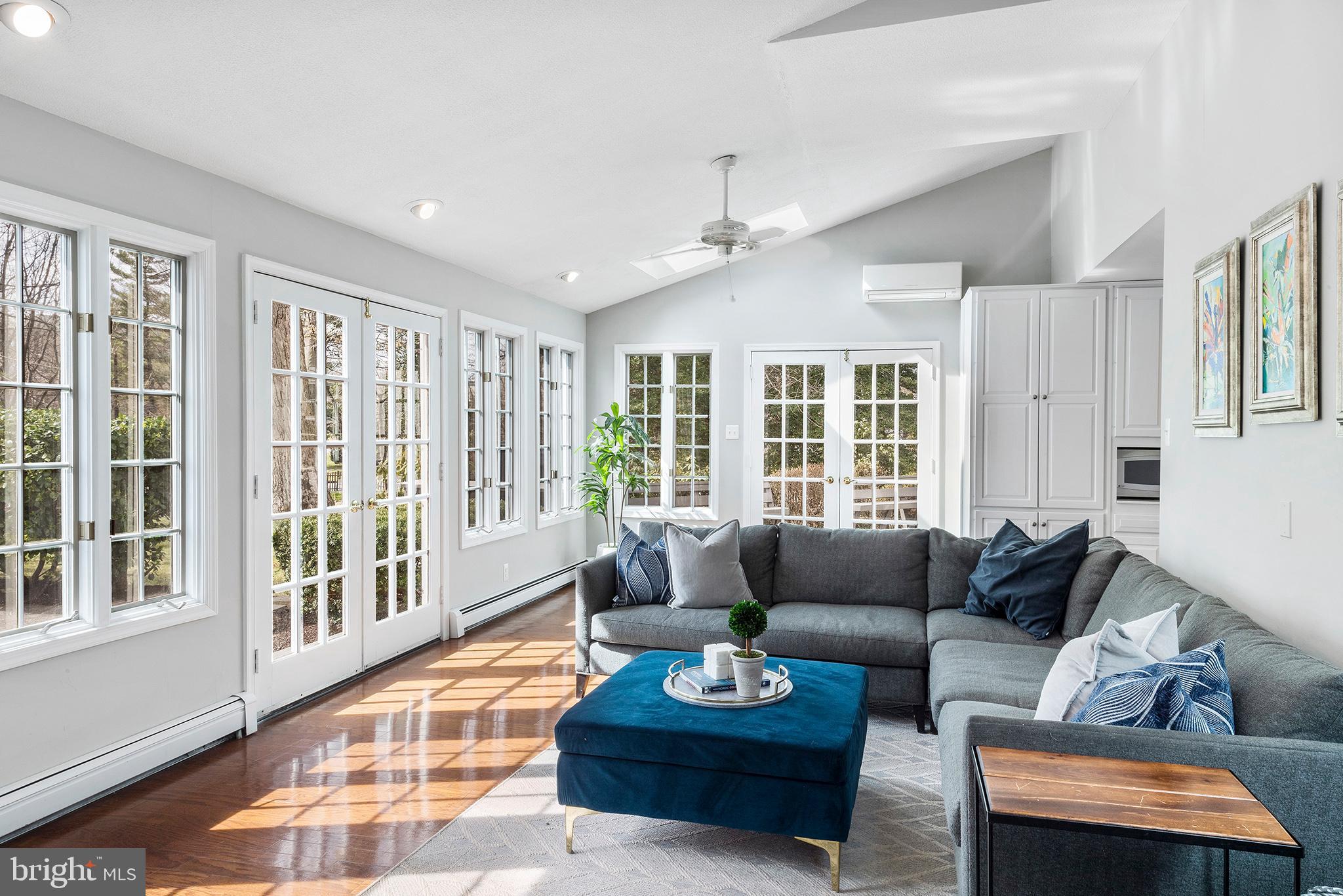 BRYN MAWR - Residential