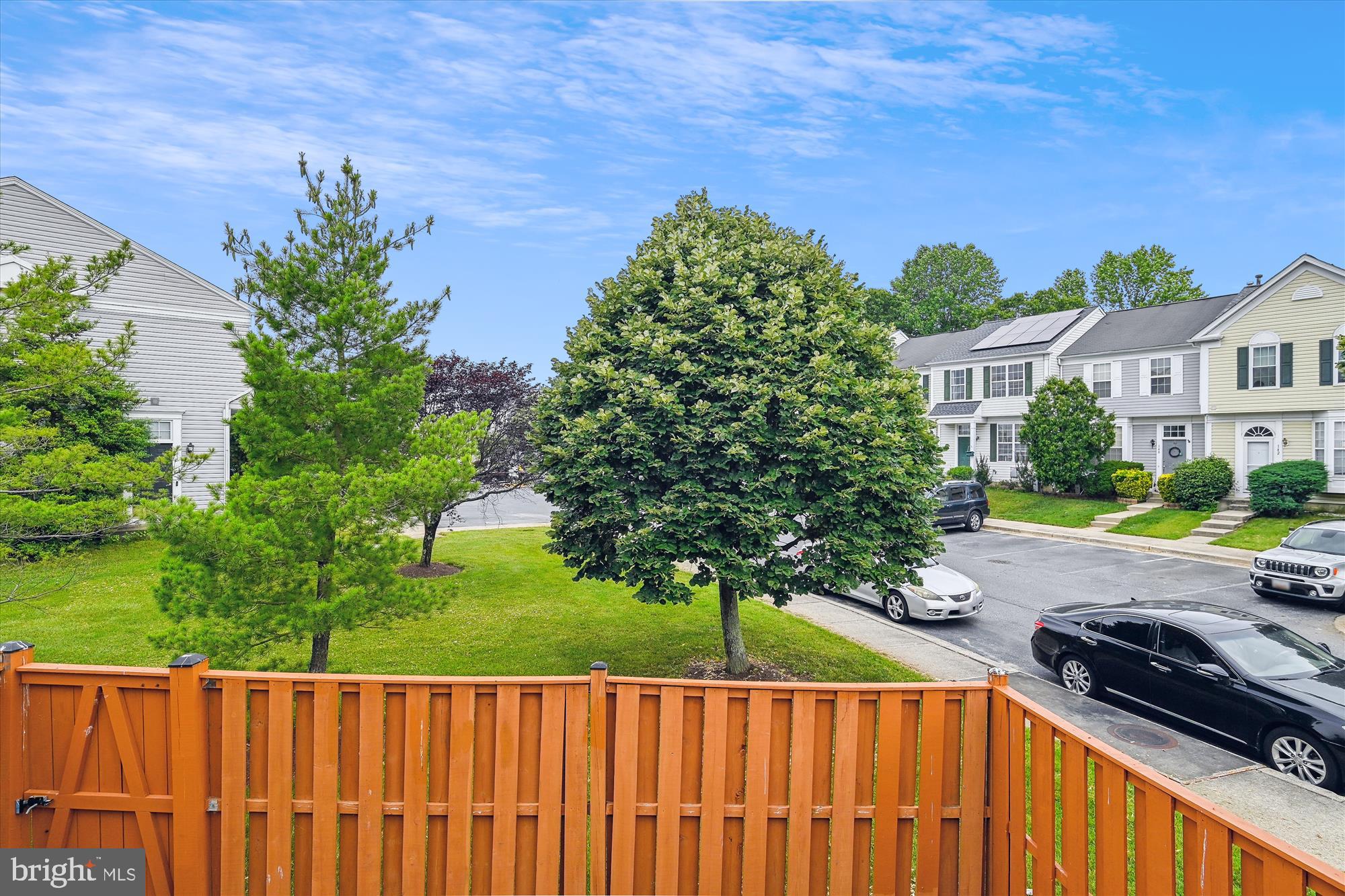 SEVEN OAKS - Residential