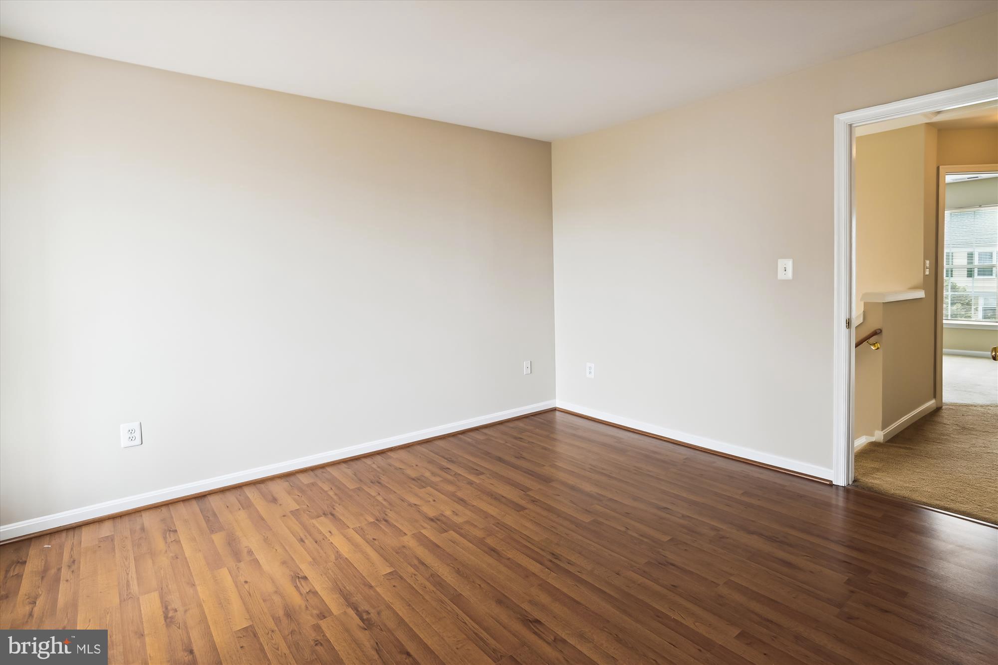 SEVEN OAKS - Residential