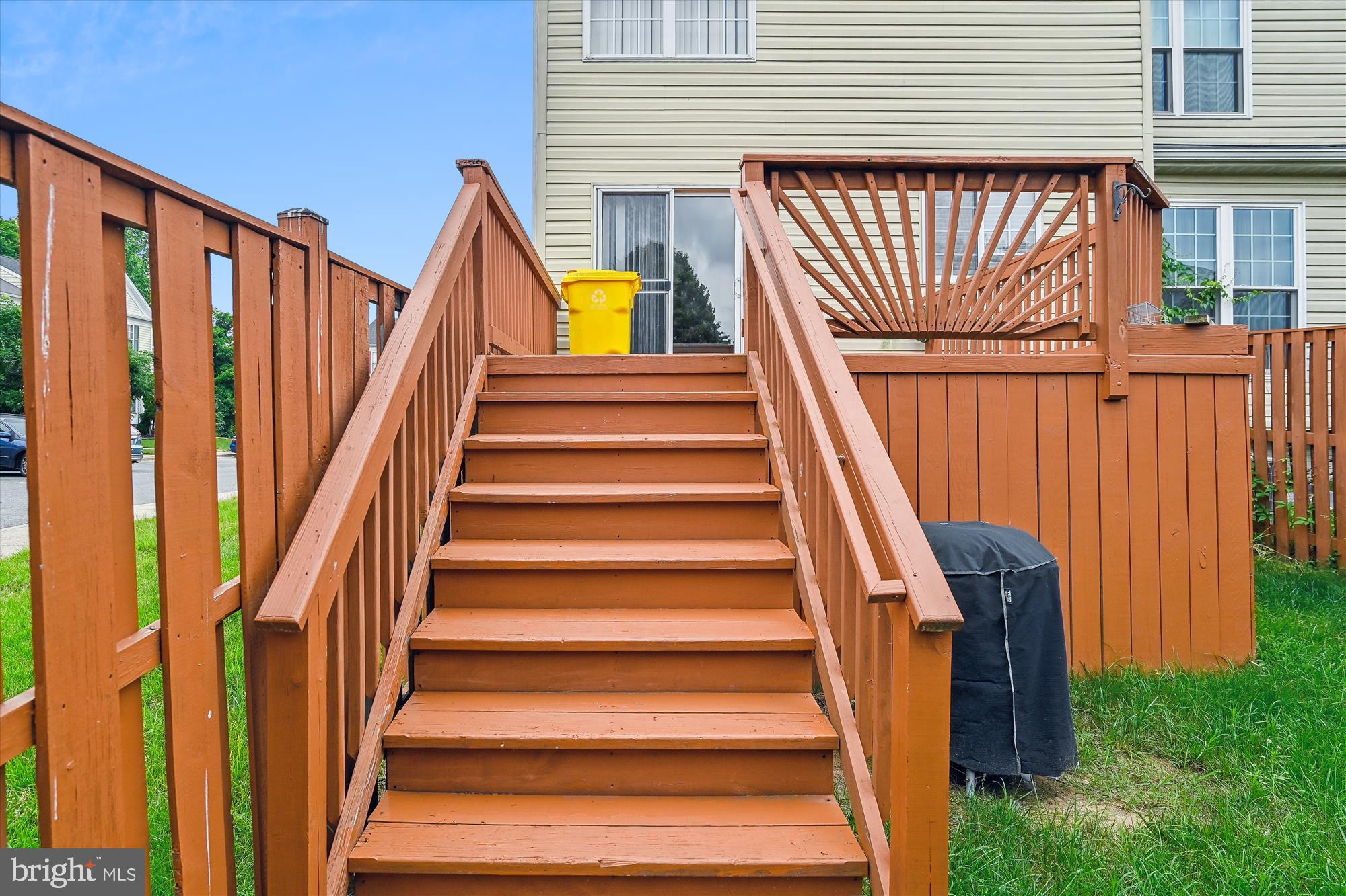 SEVEN OAKS - Residential