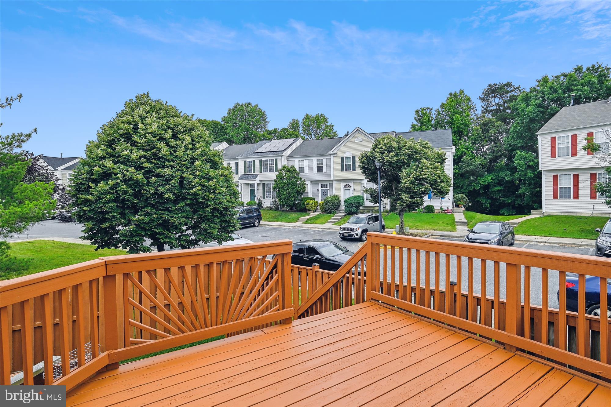 SEVEN OAKS - Residential