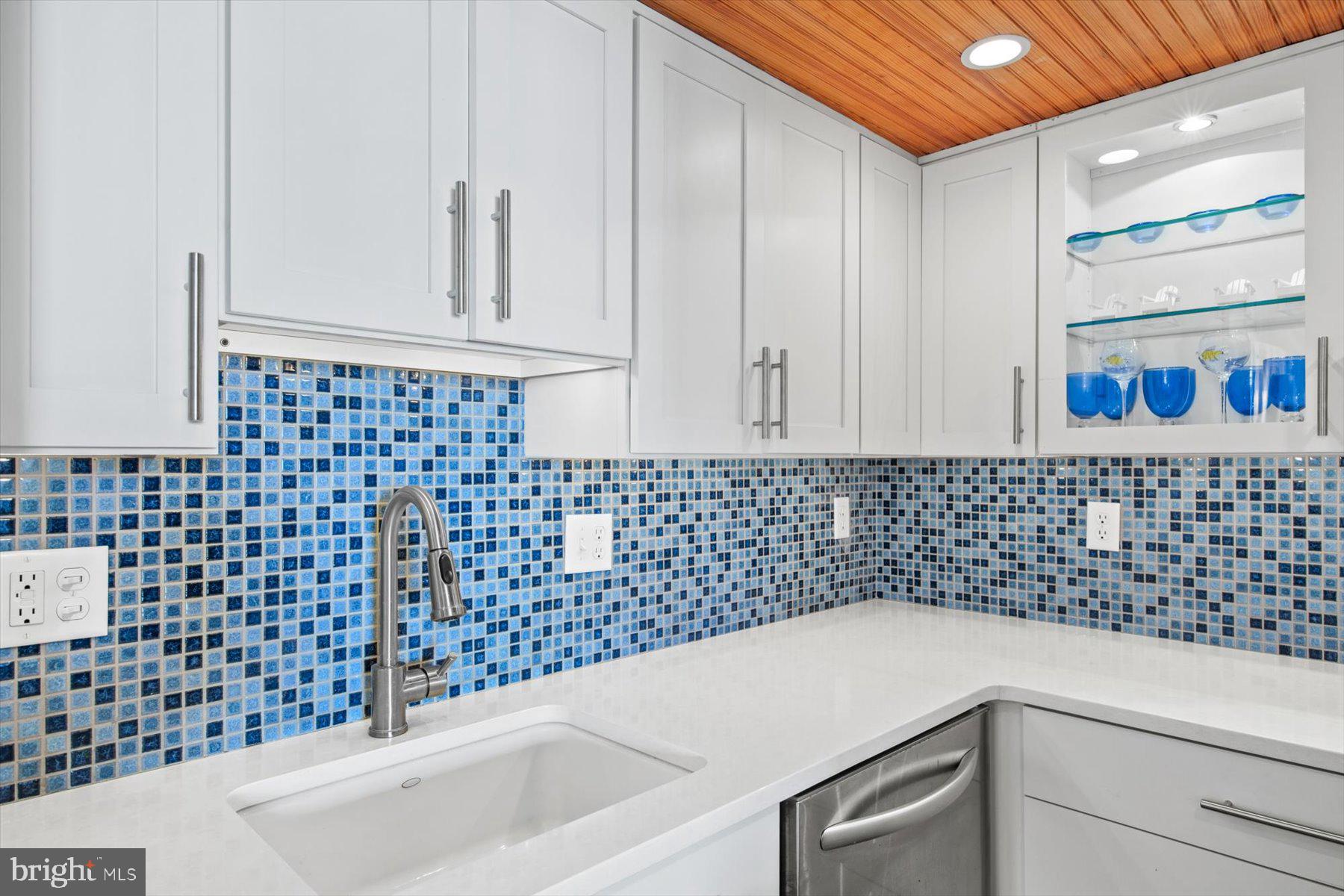 SEA COLONY EAST - Residential