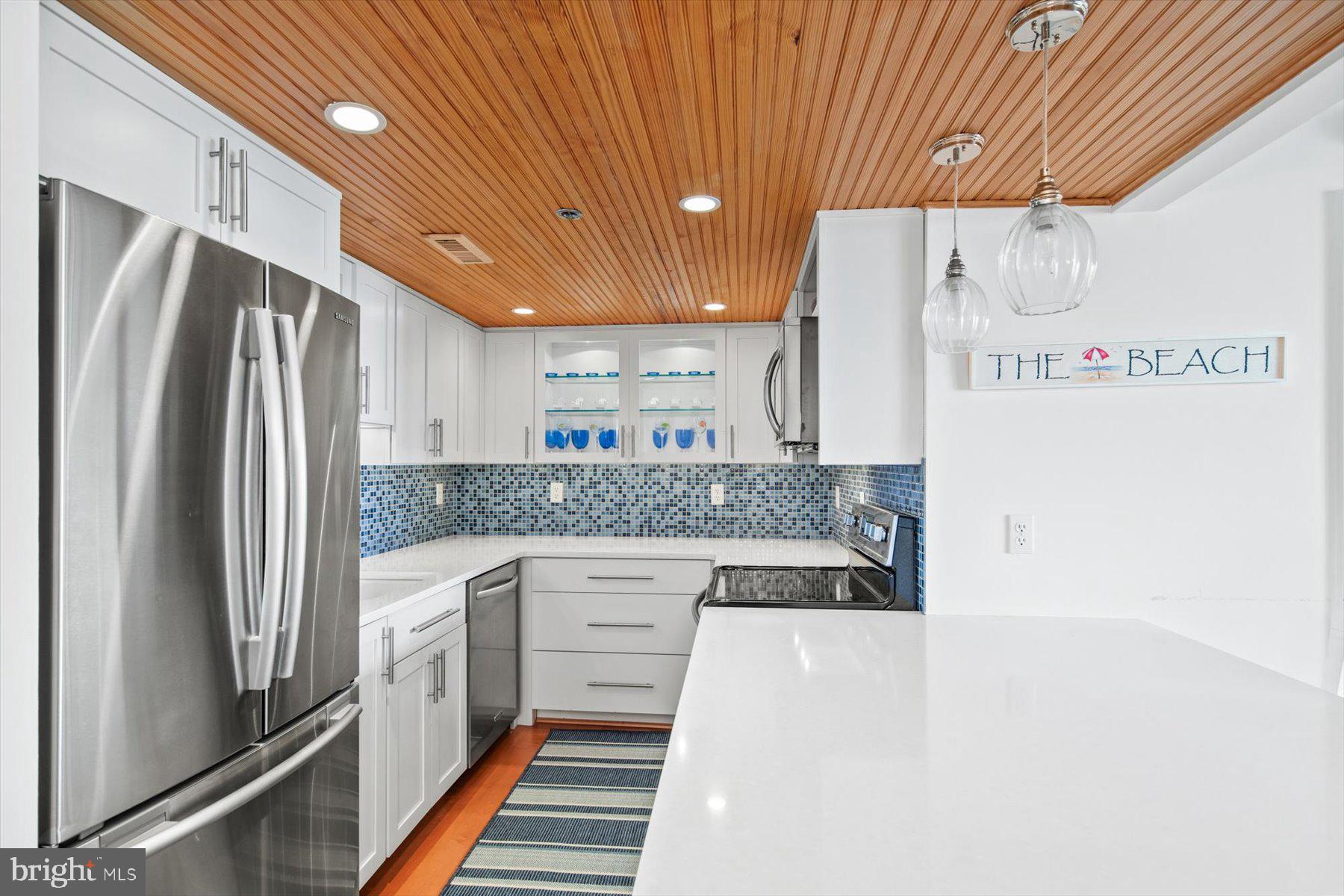 SEA COLONY EAST - Residential