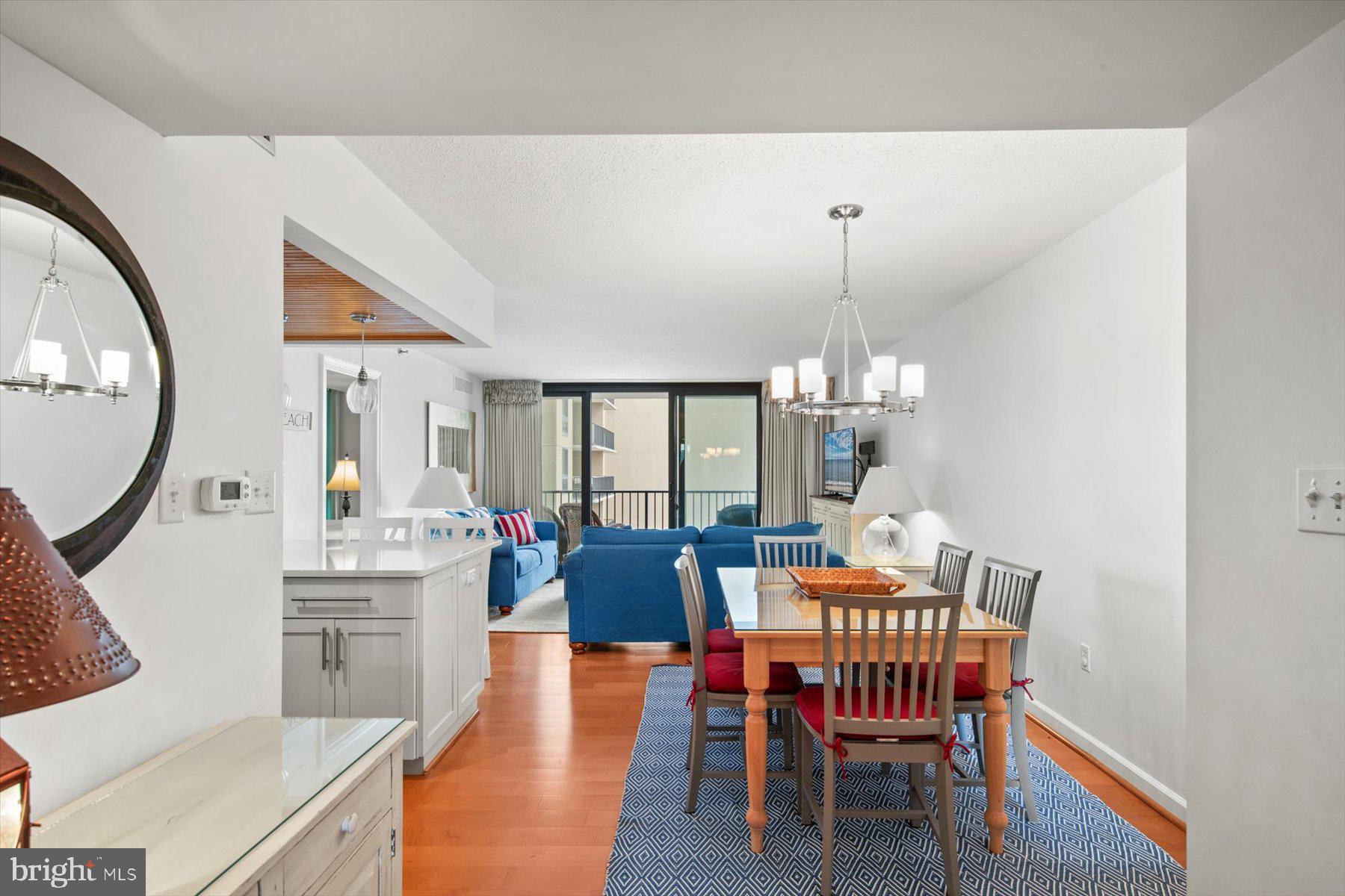 SEA COLONY EAST - Residential