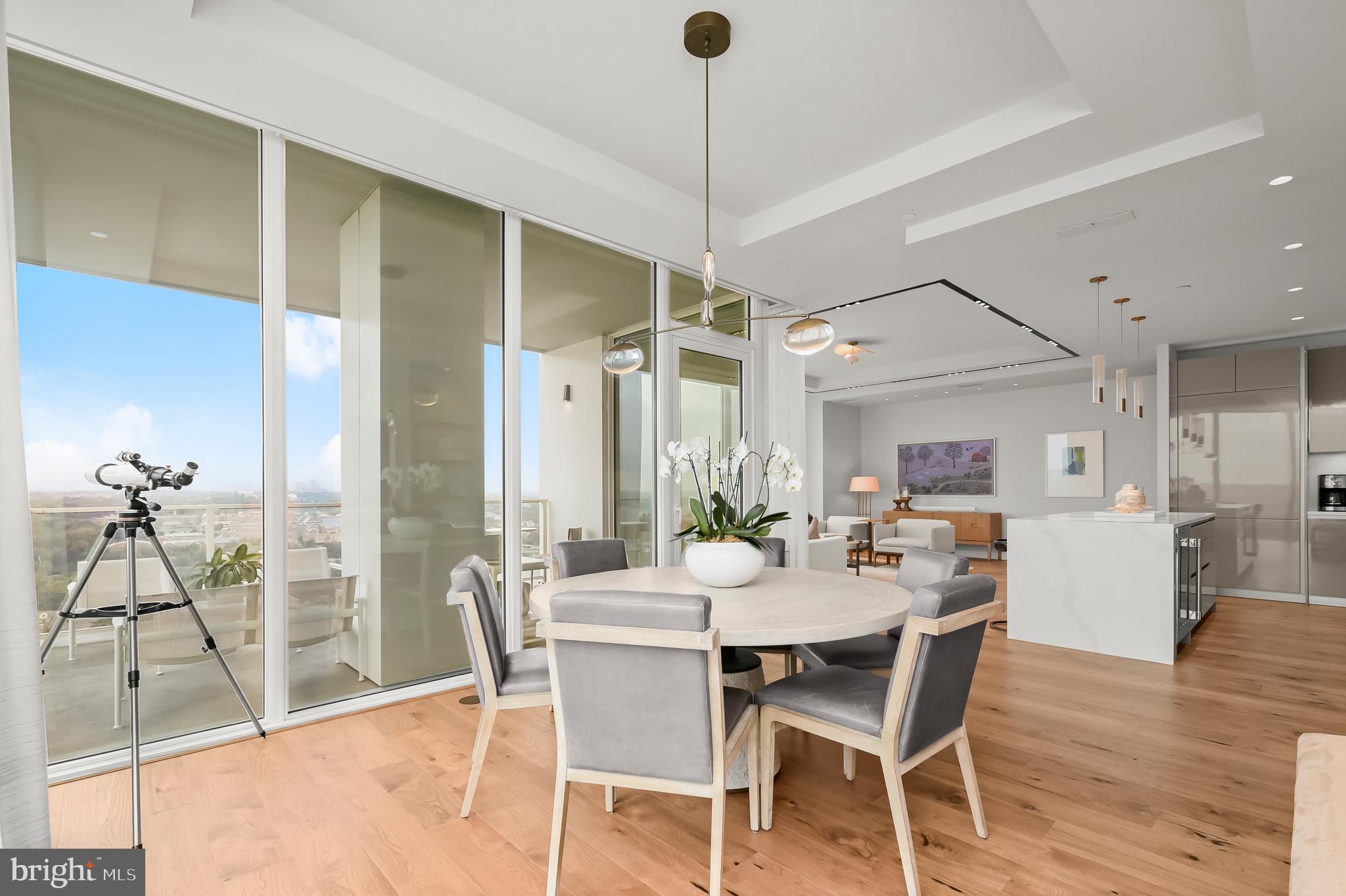 ROSSLYN - Residential