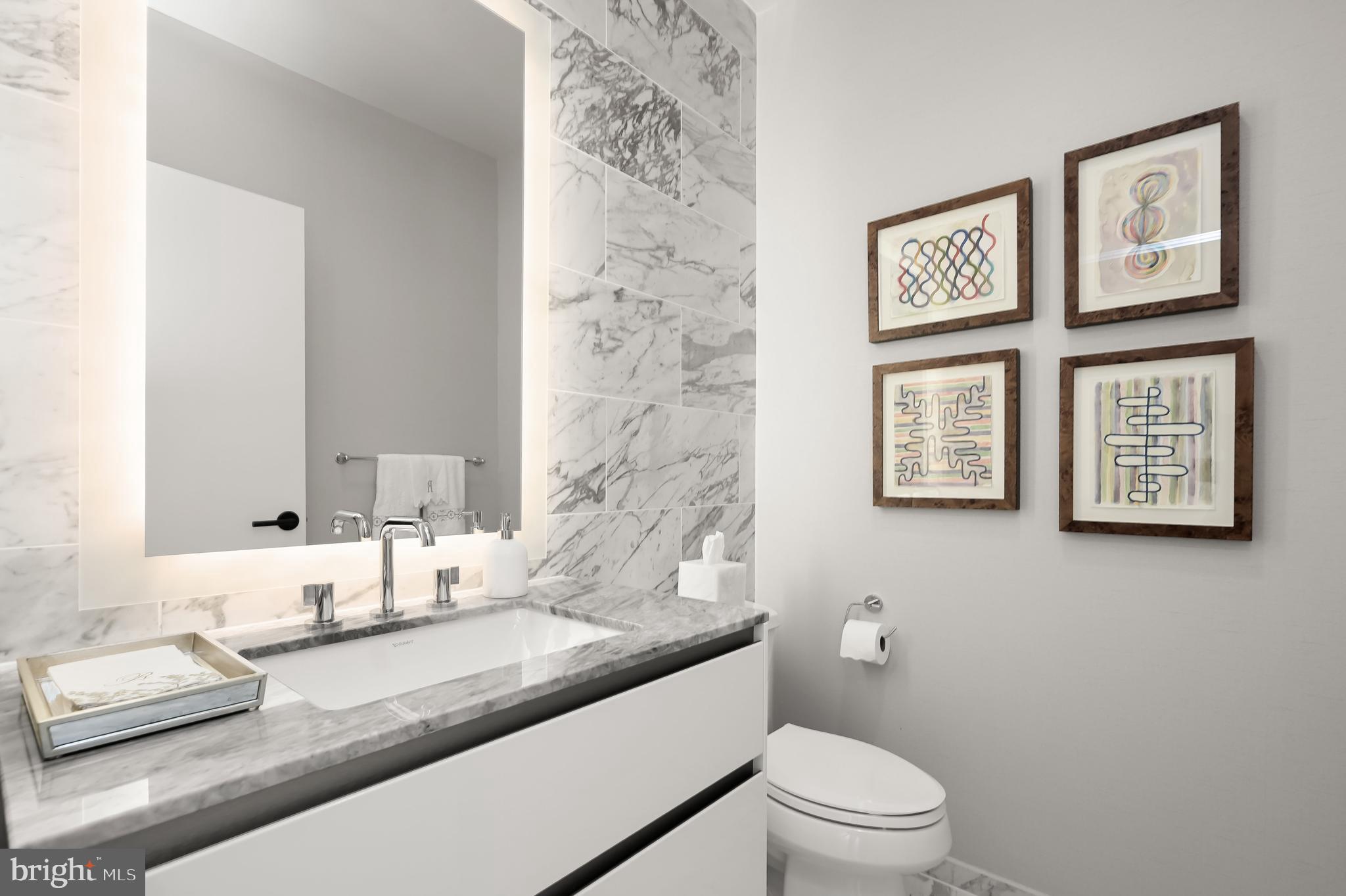 ROSSLYN - Residential