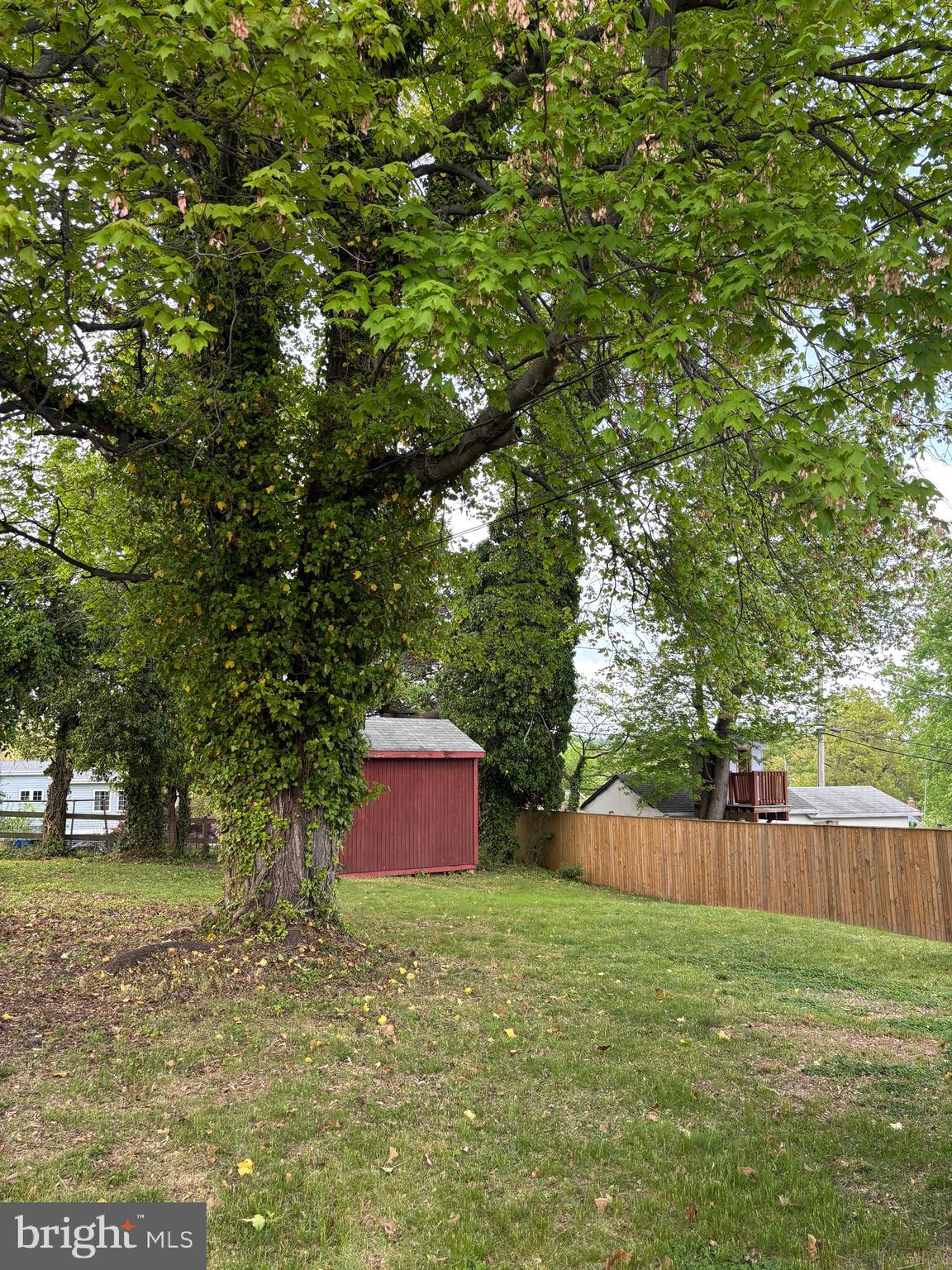 120 NORTHWOOD DRIVE