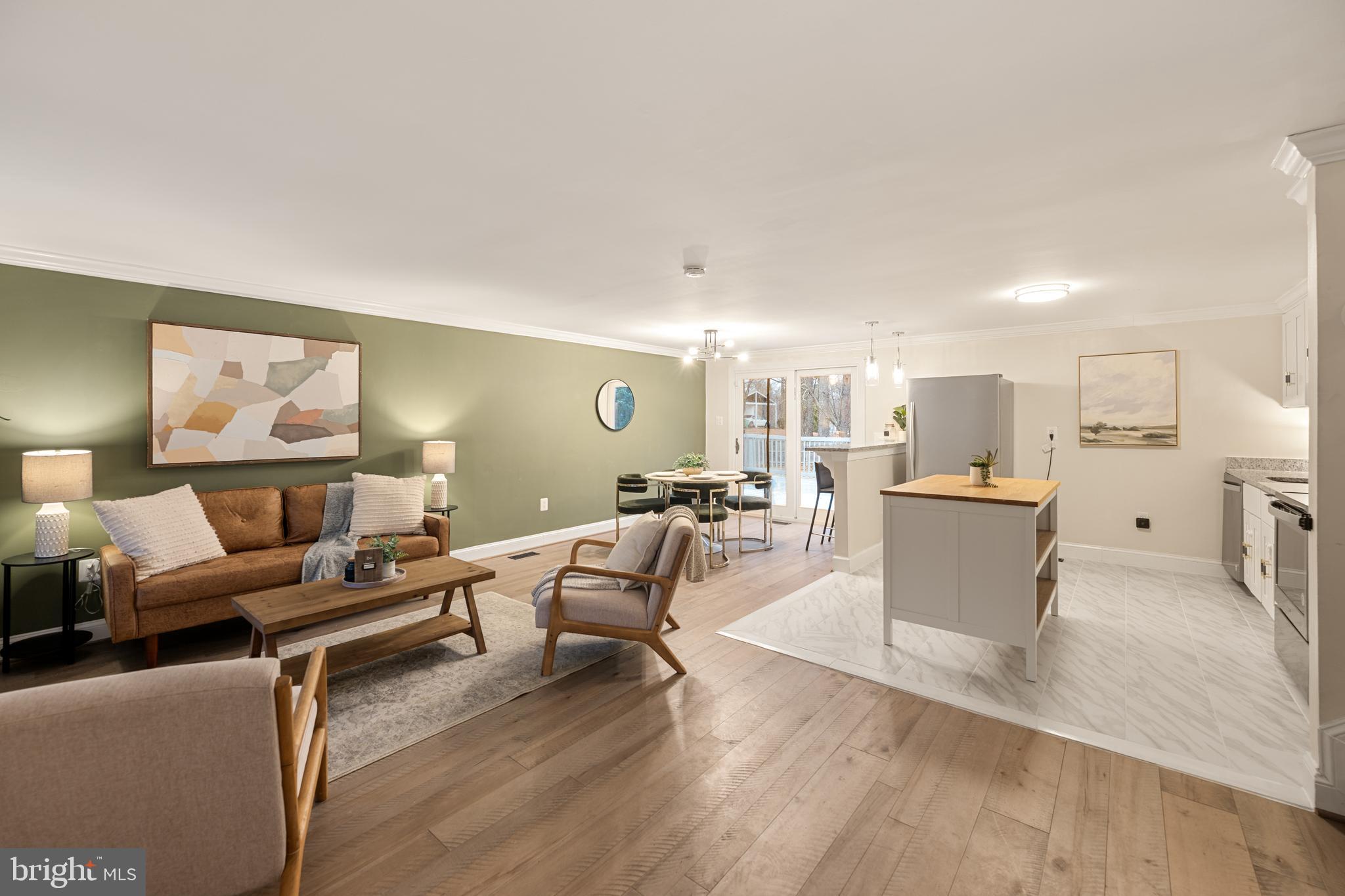 MAPLEWOOD - Residential