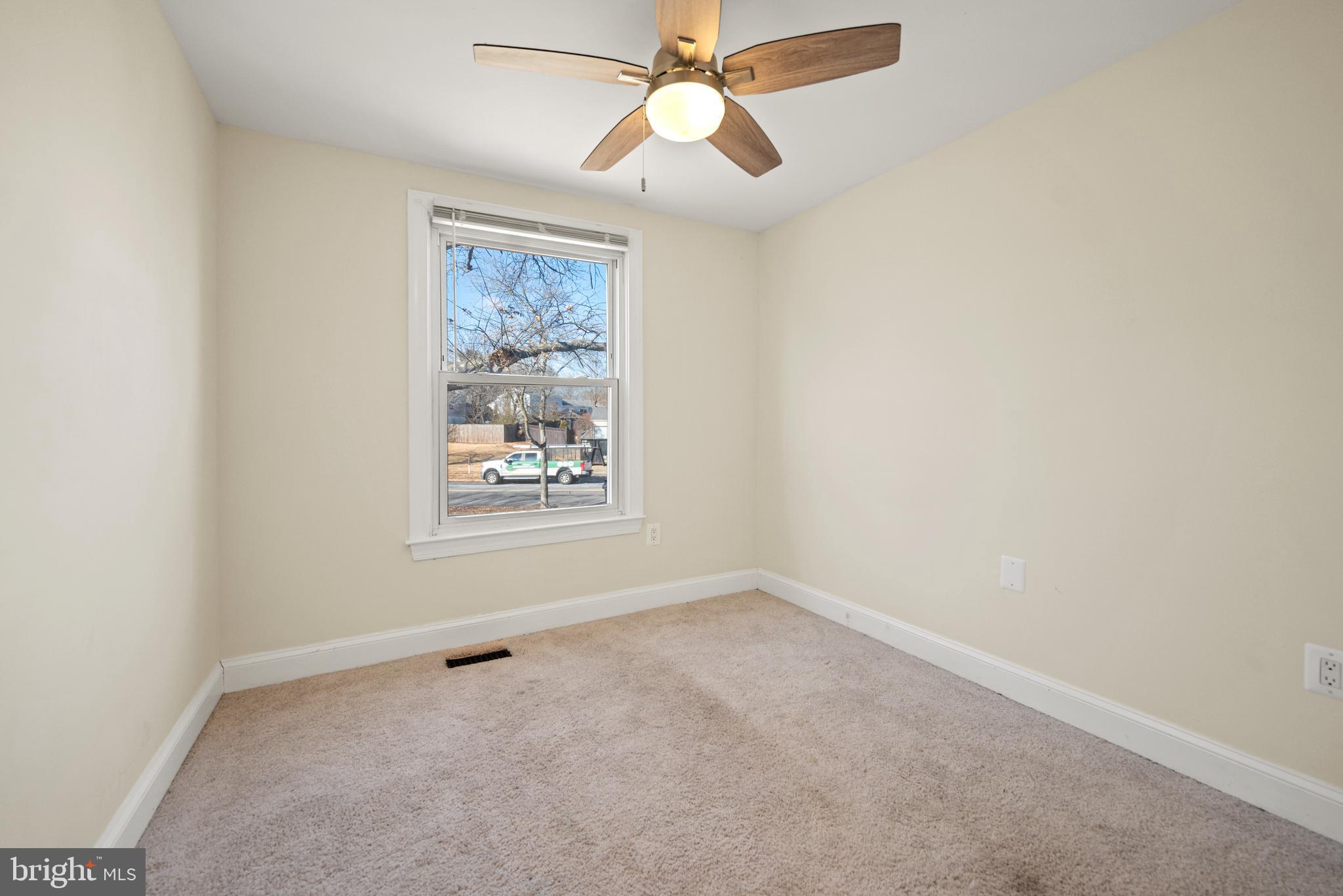 MAPLEWOOD - Residential