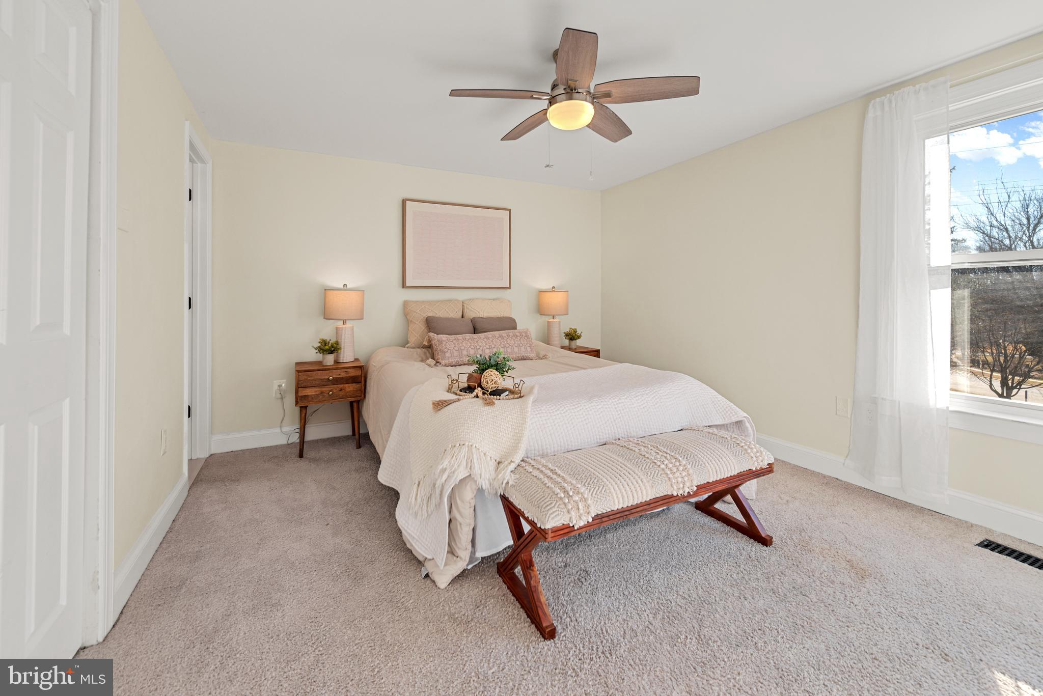 MAPLEWOOD - Residential