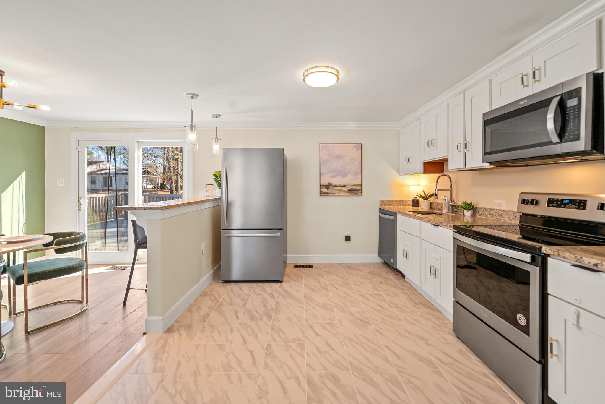 MAPLEWOOD - Residential