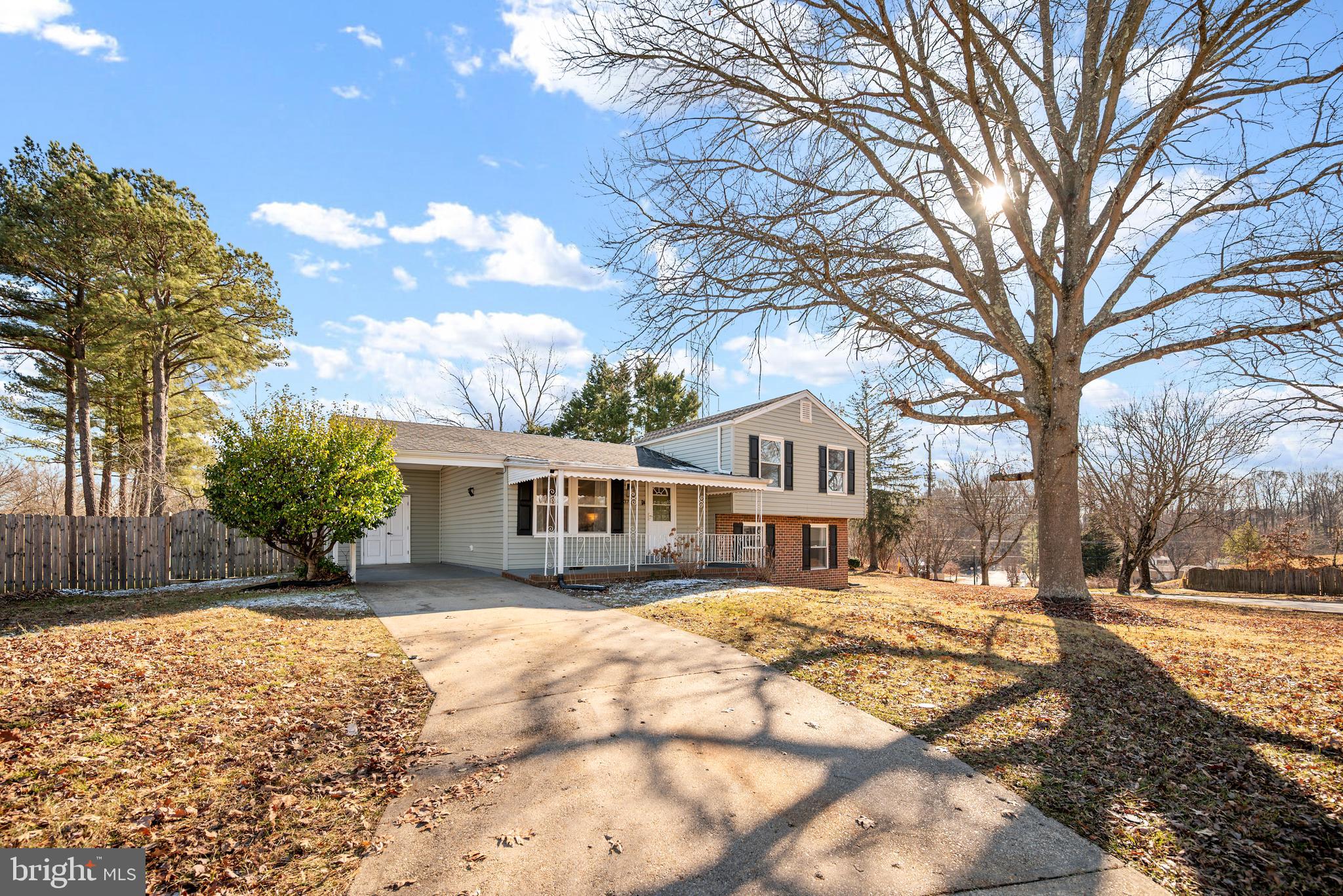 MAPLEWOOD - Residential