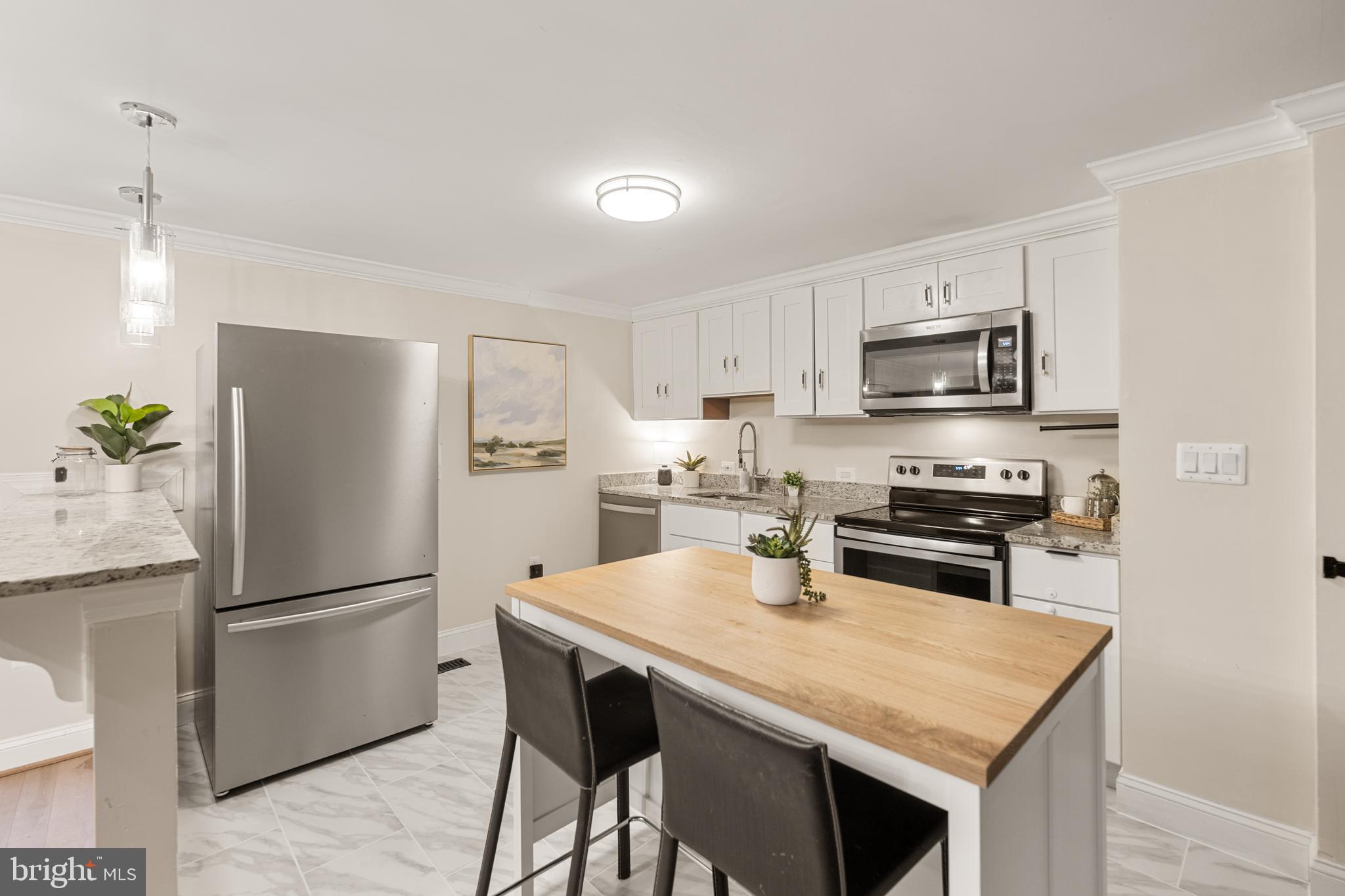 MAPLEWOOD - Residential