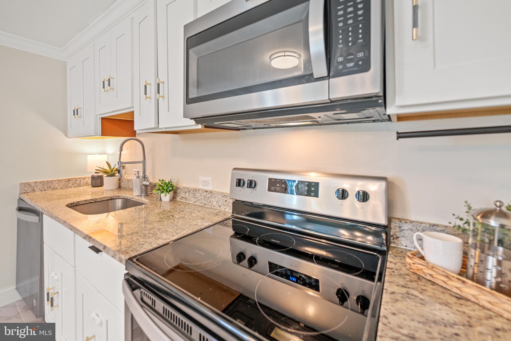 MAPLEWOOD - Residential