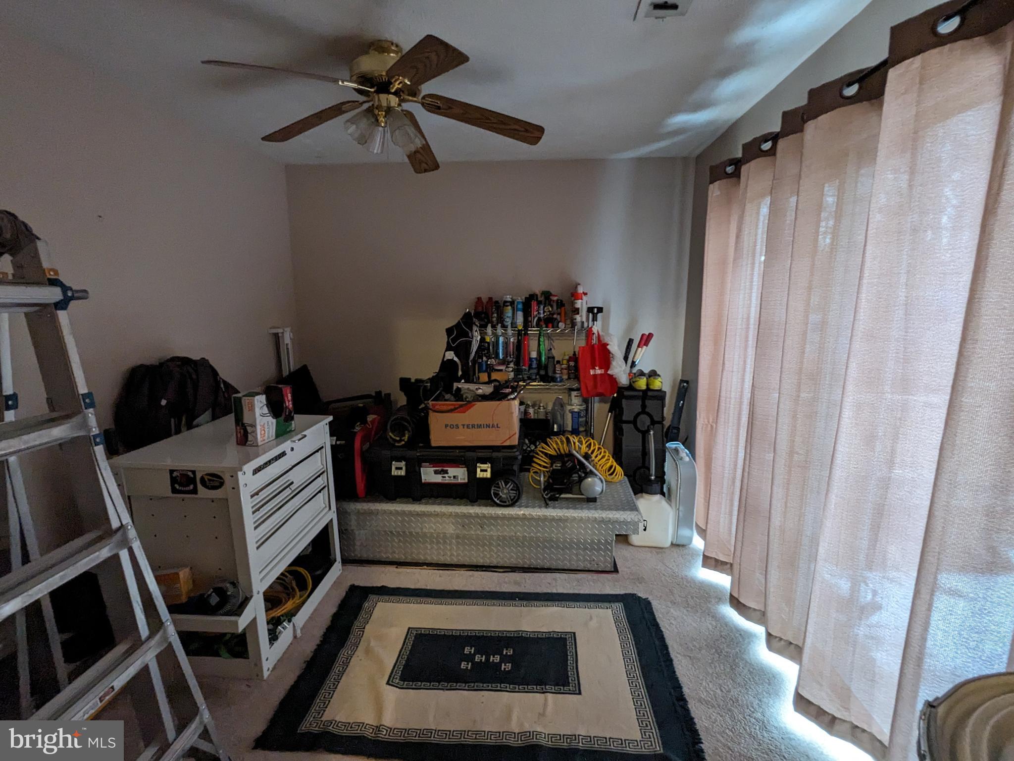 HARBOR VIEW - Residential Lease