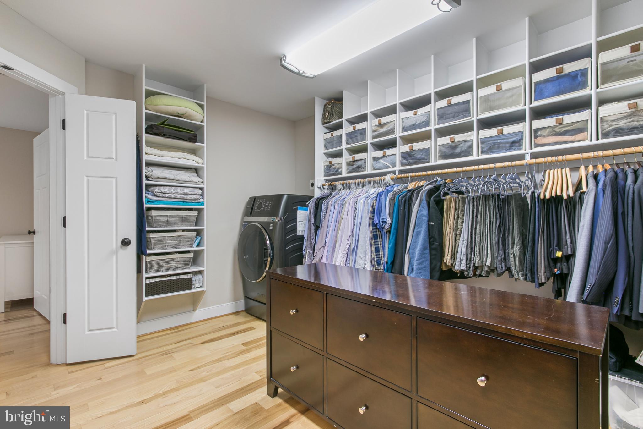 ELLISON HEIGHTS - Residential