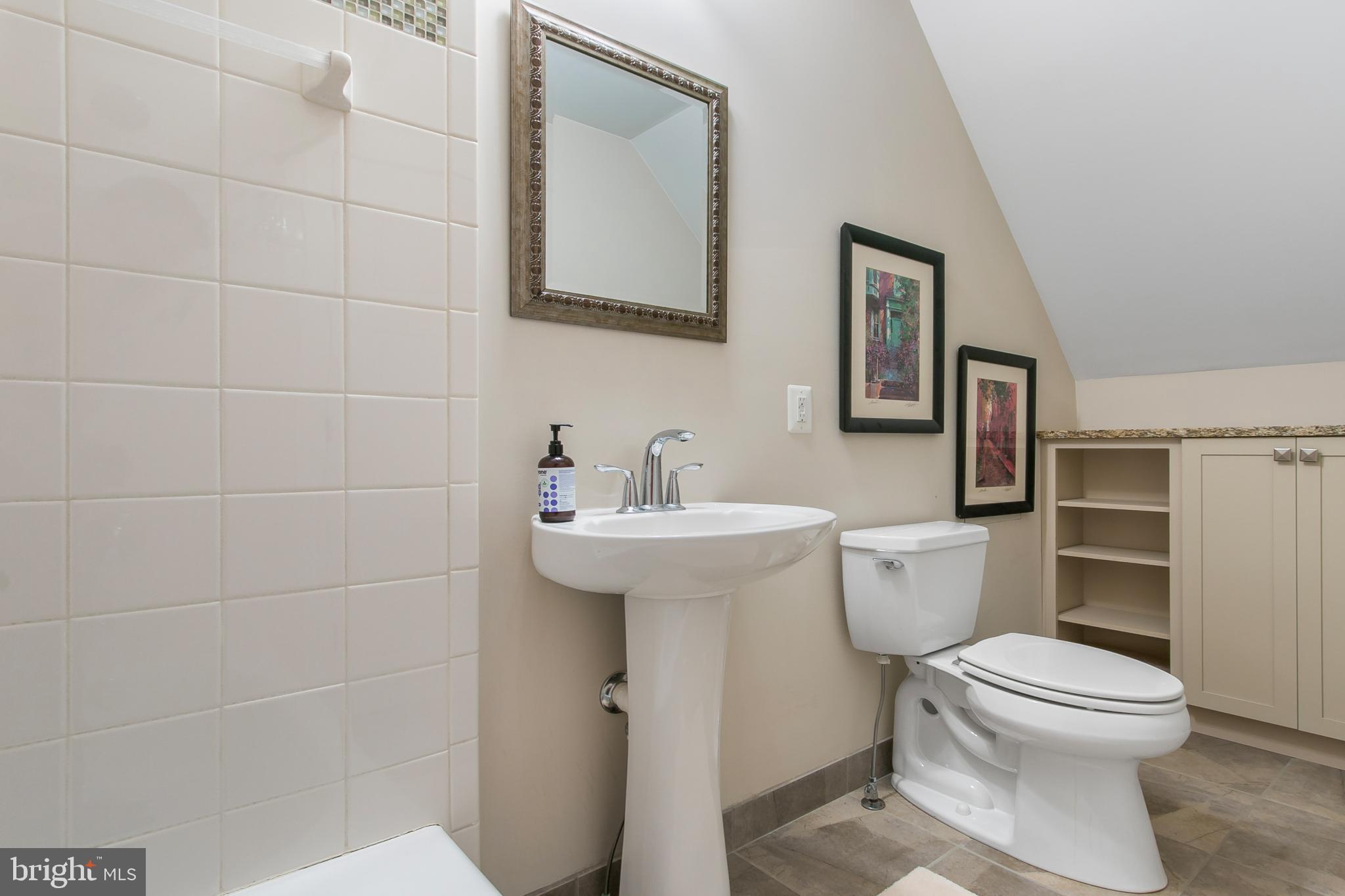 ELLISON HEIGHTS - Residential