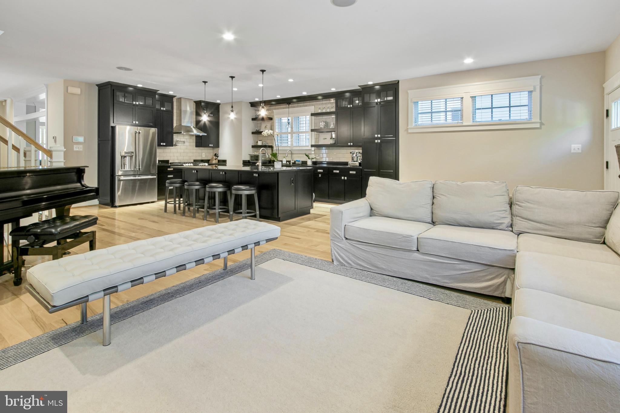 ELLISON HEIGHTS - Residential