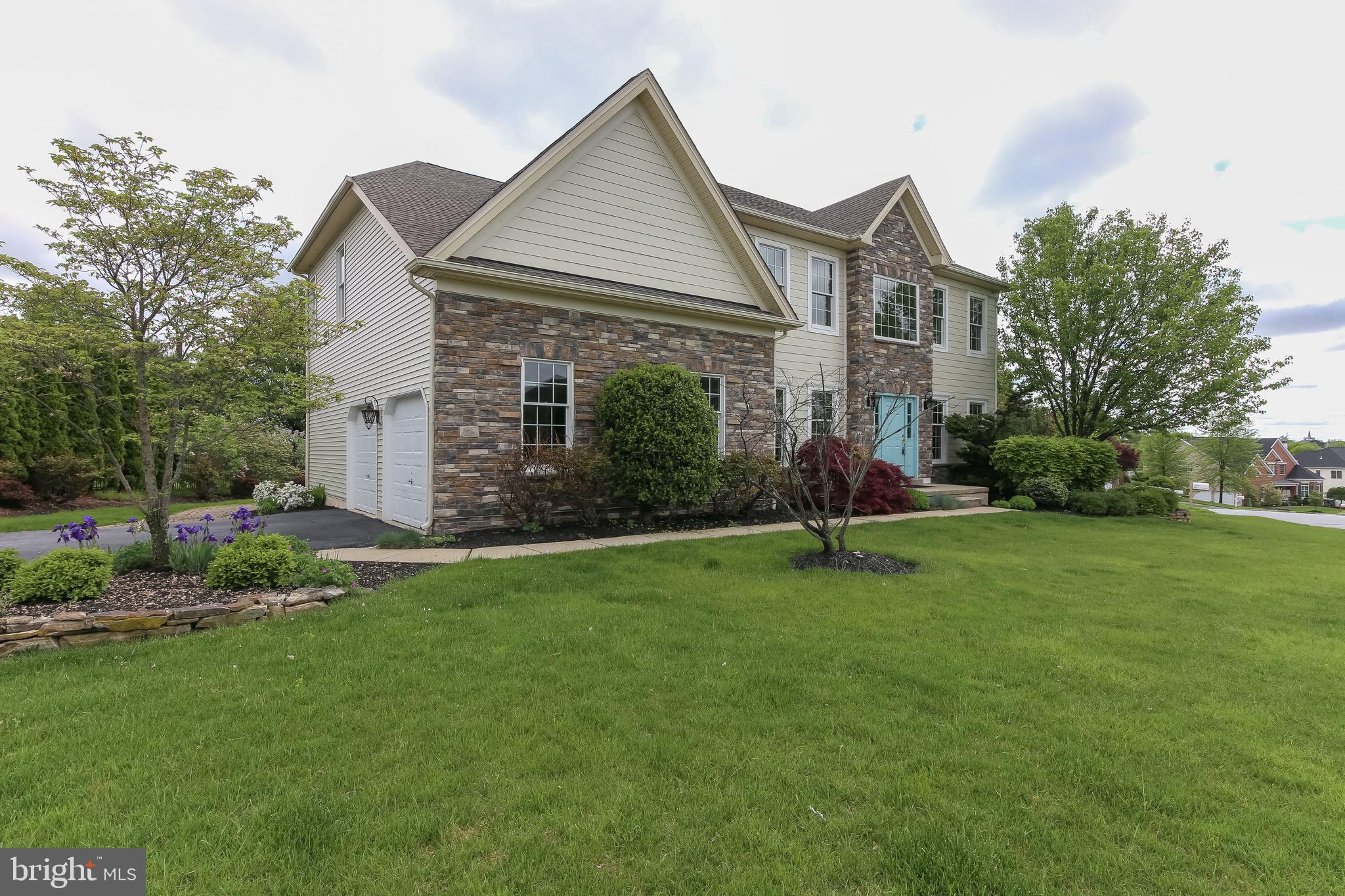 RESERVE AT EAGLE - Residential