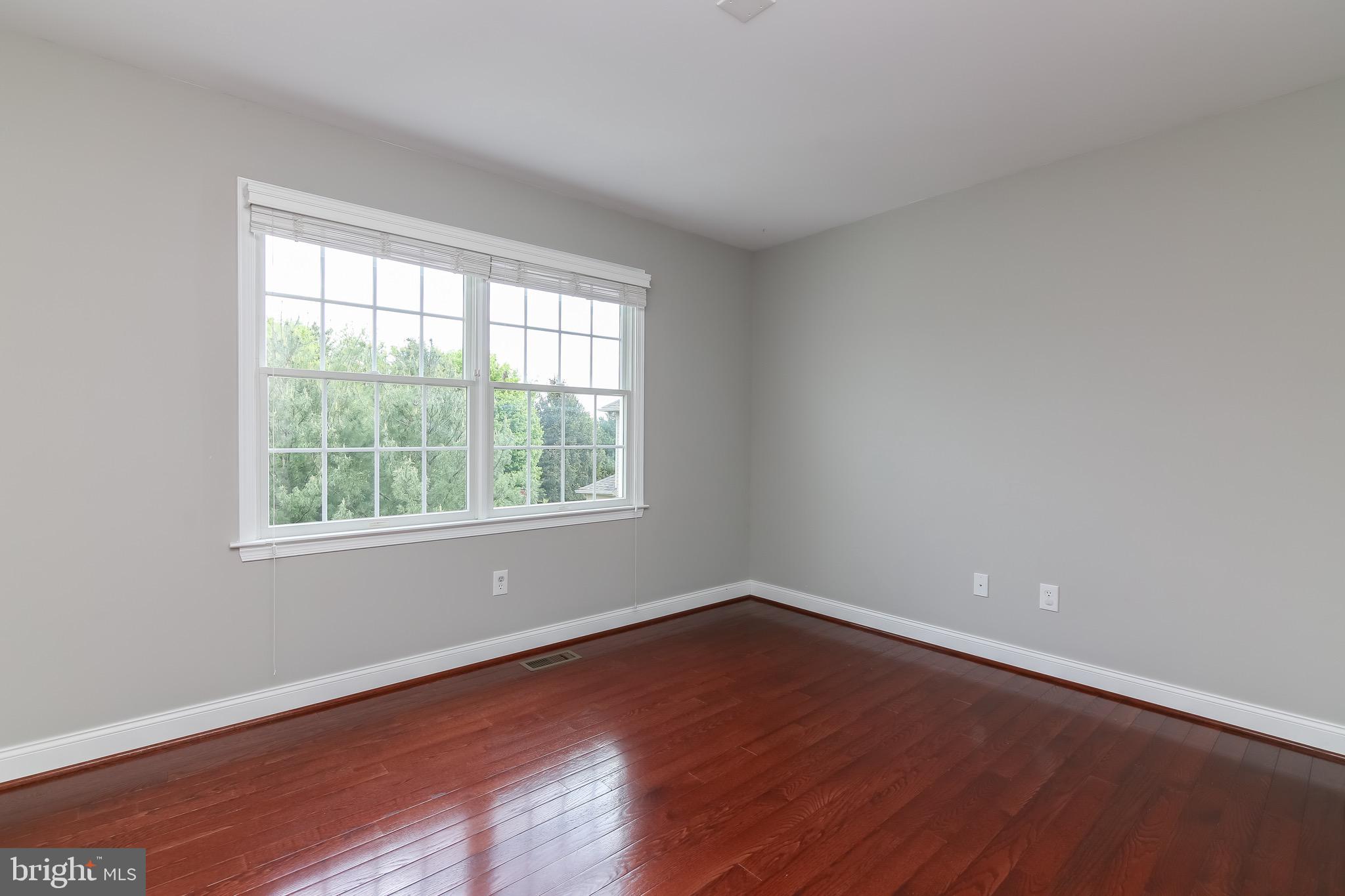 RESERVE AT EAGLE - Residential