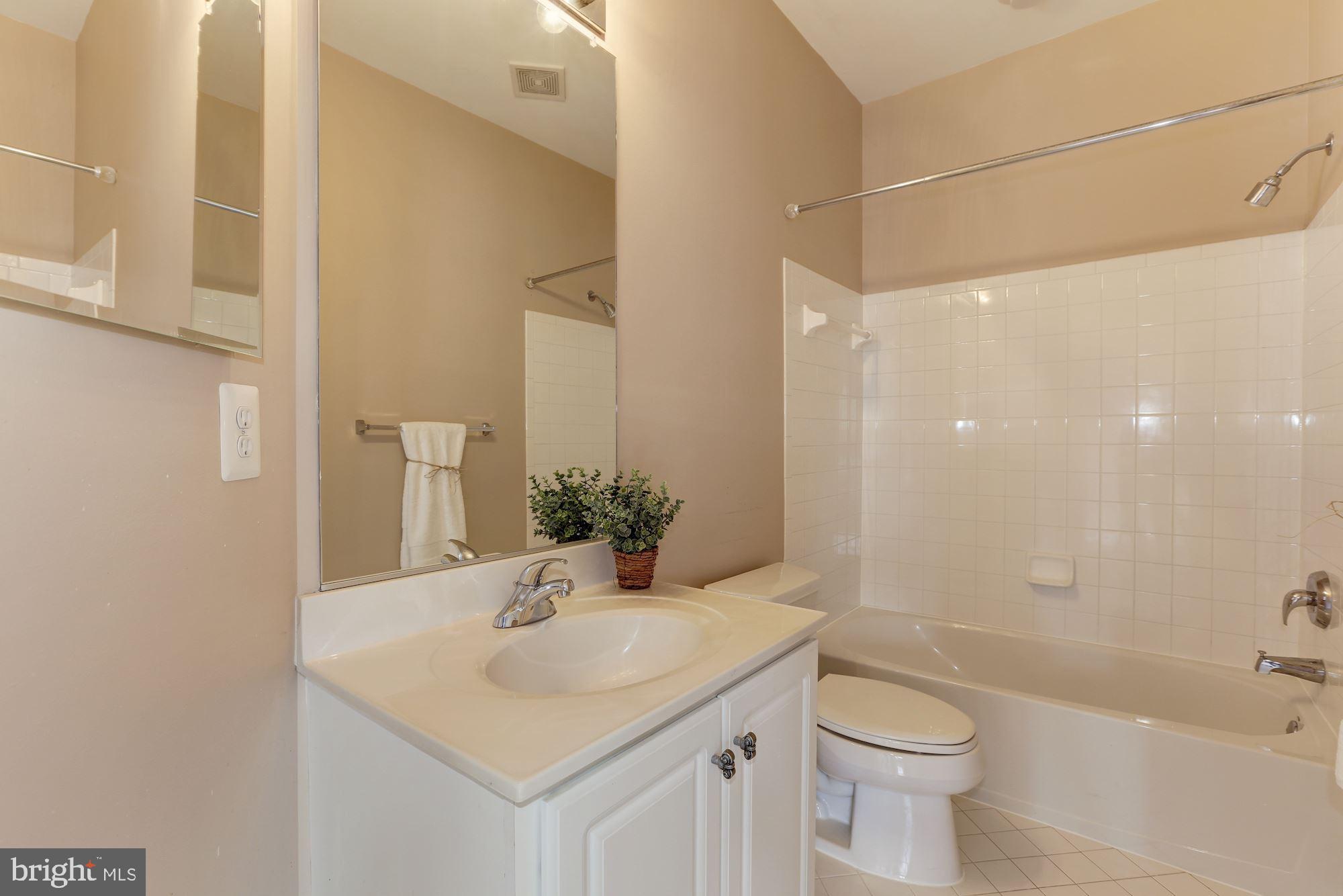 KINGSPORT - Residential