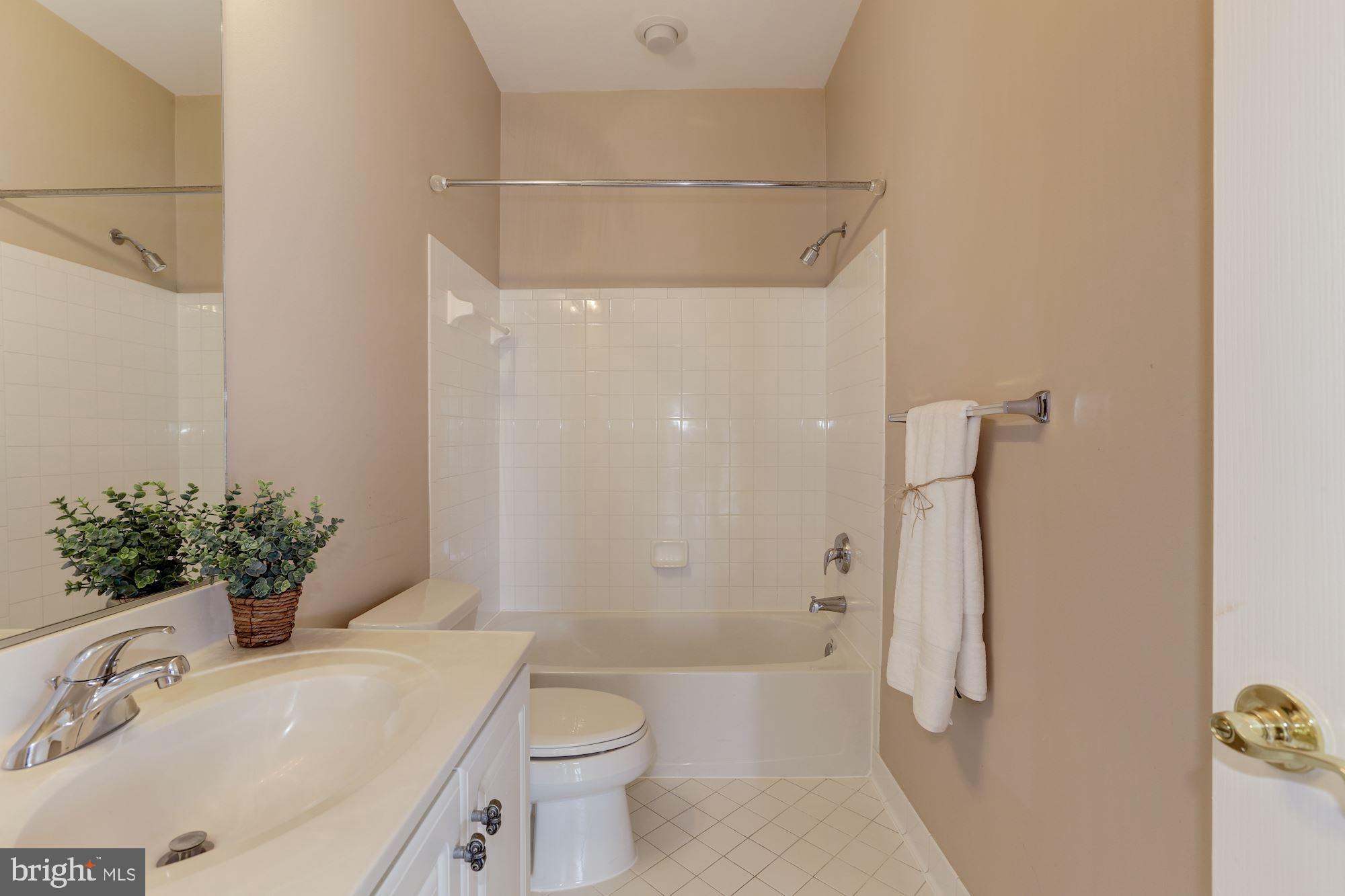 KINGSPORT - Residential