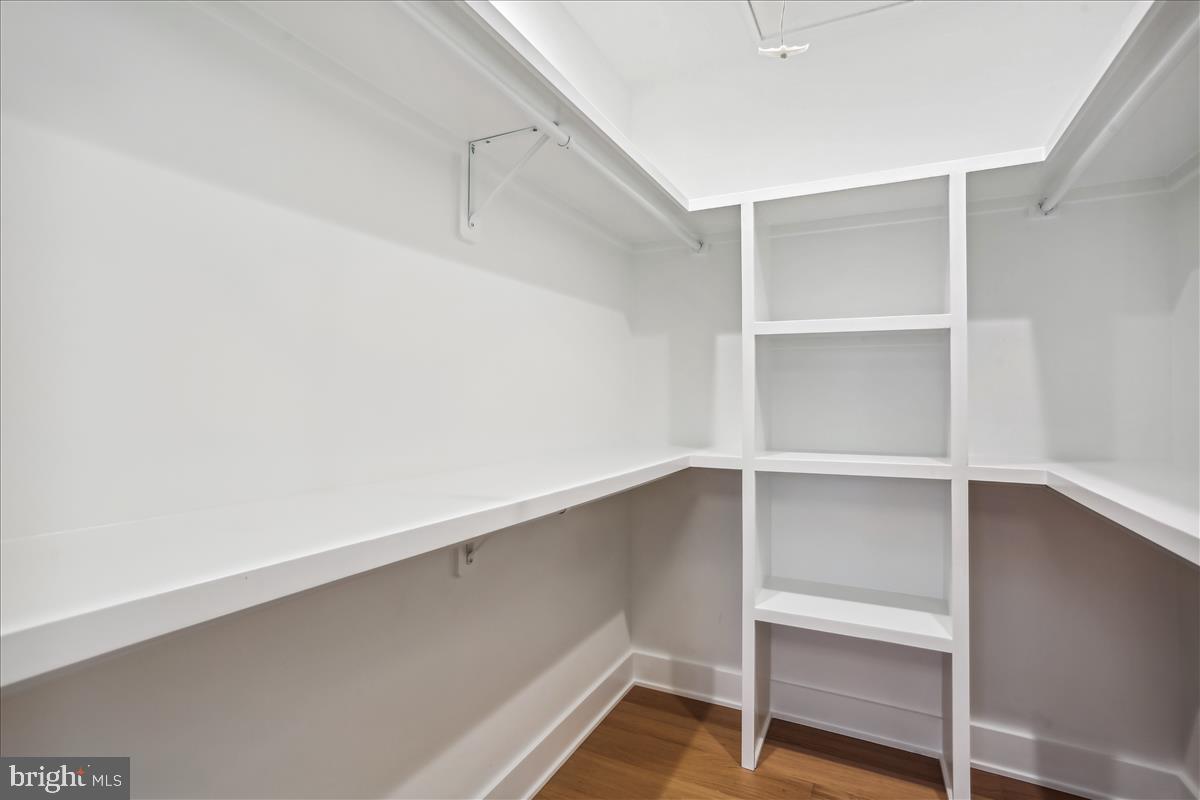 GEORGETOWN VILLAGE - Residential