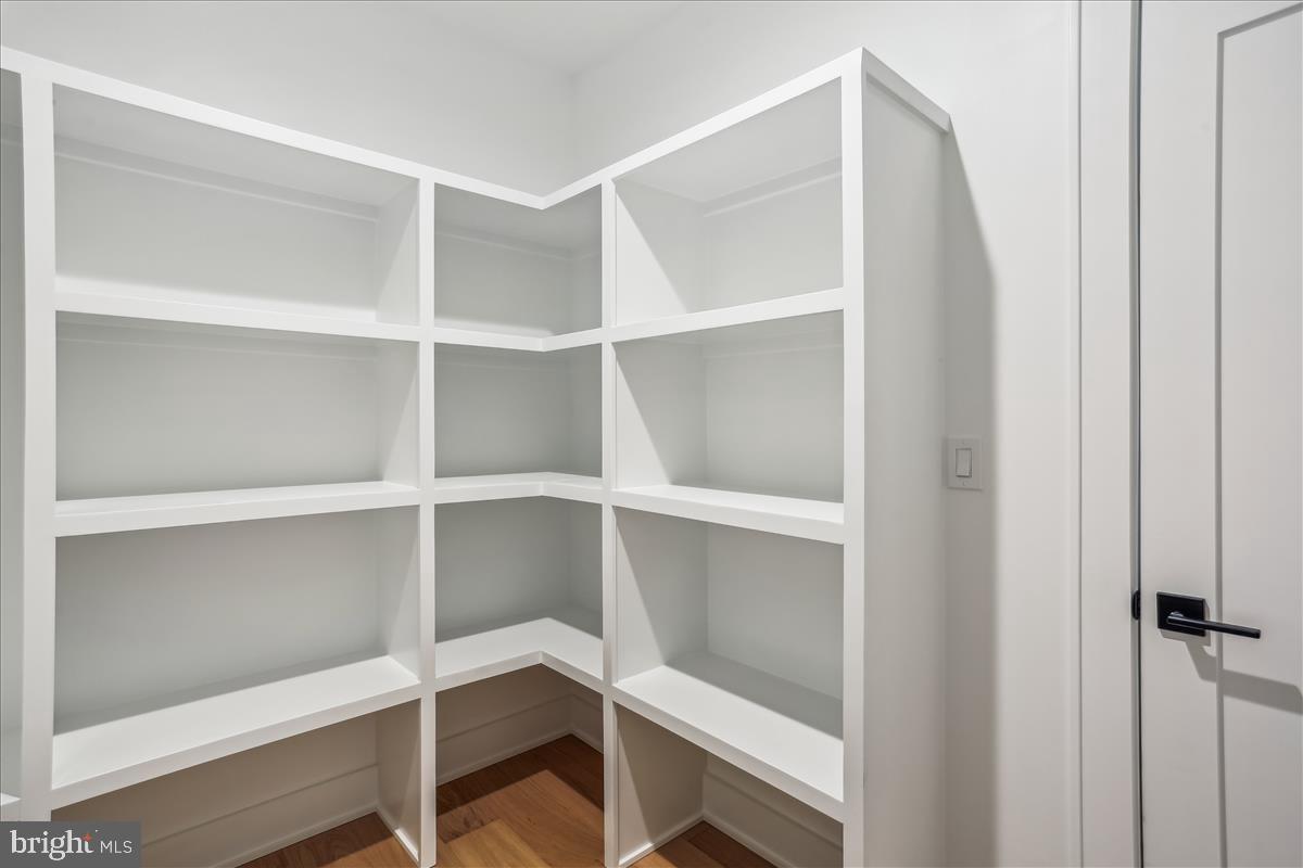 GEORGETOWN VILLAGE - Residential