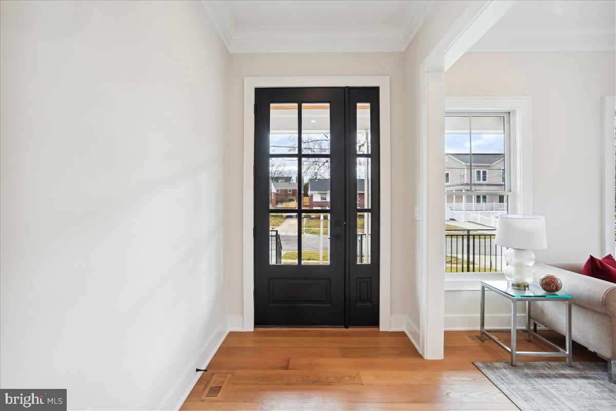 GEORGETOWN VILLAGE - Residential