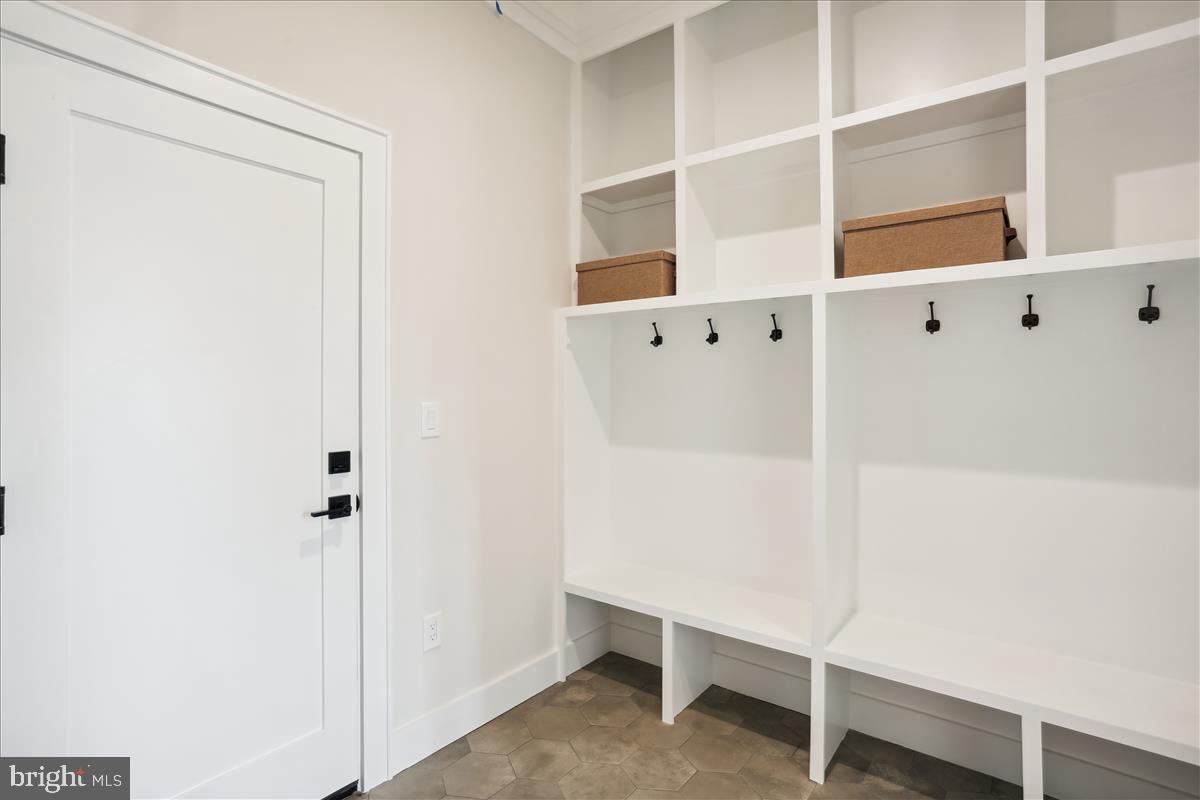 GEORGETOWN VILLAGE - Residential