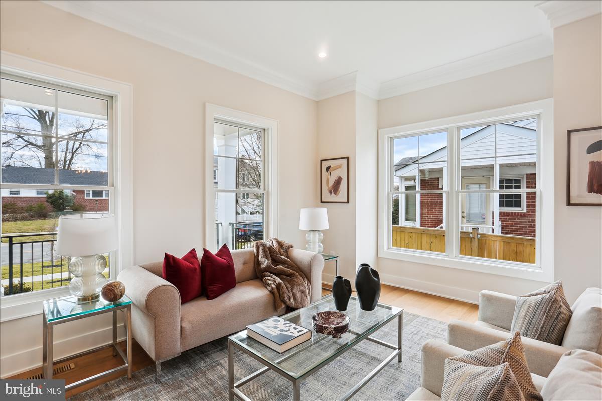 GEORGETOWN VILLAGE - Residential