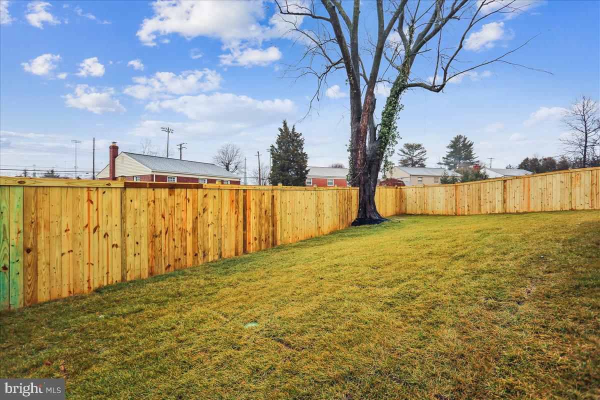 GEORGETOWN VILLAGE - Residential